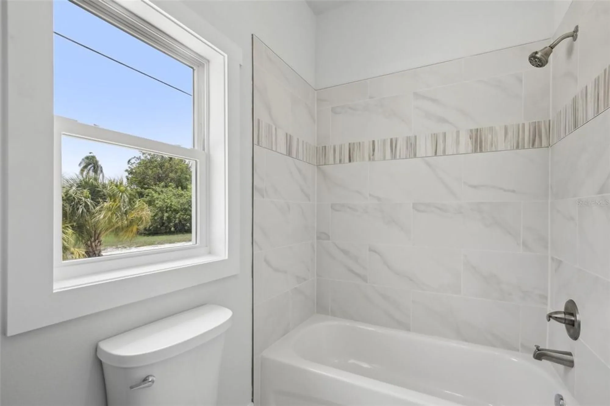 Property Slideshow image 26 of 32 | 718 desert hills way, Sun City Center, FL, 33573