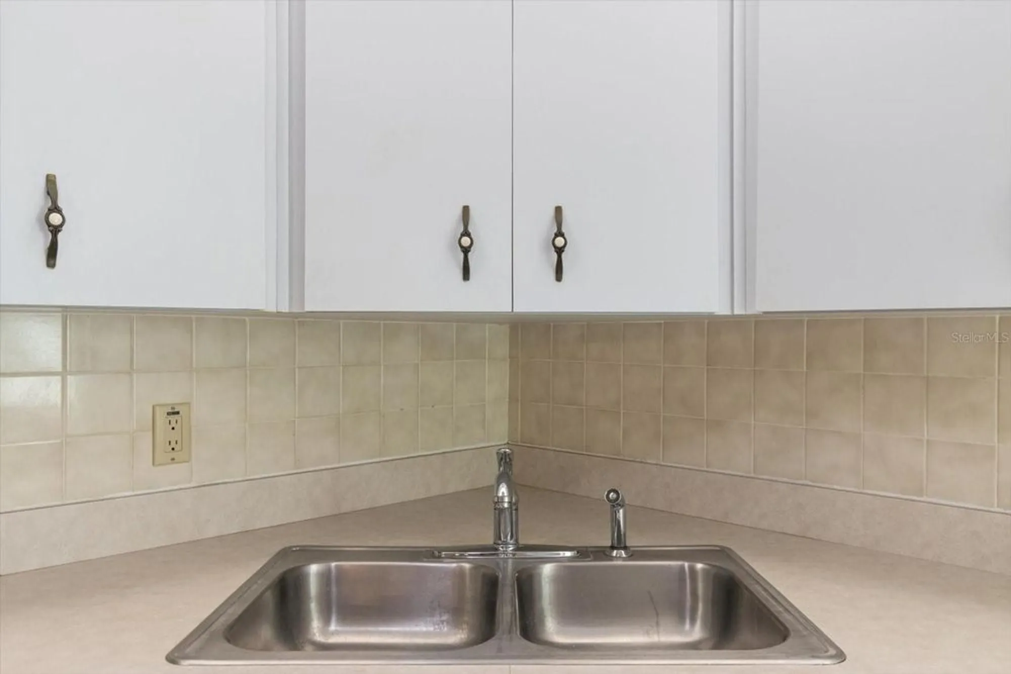 Property Slideshow image 18 of 37 | 820 inverie dr, Inverness, FL, 34453