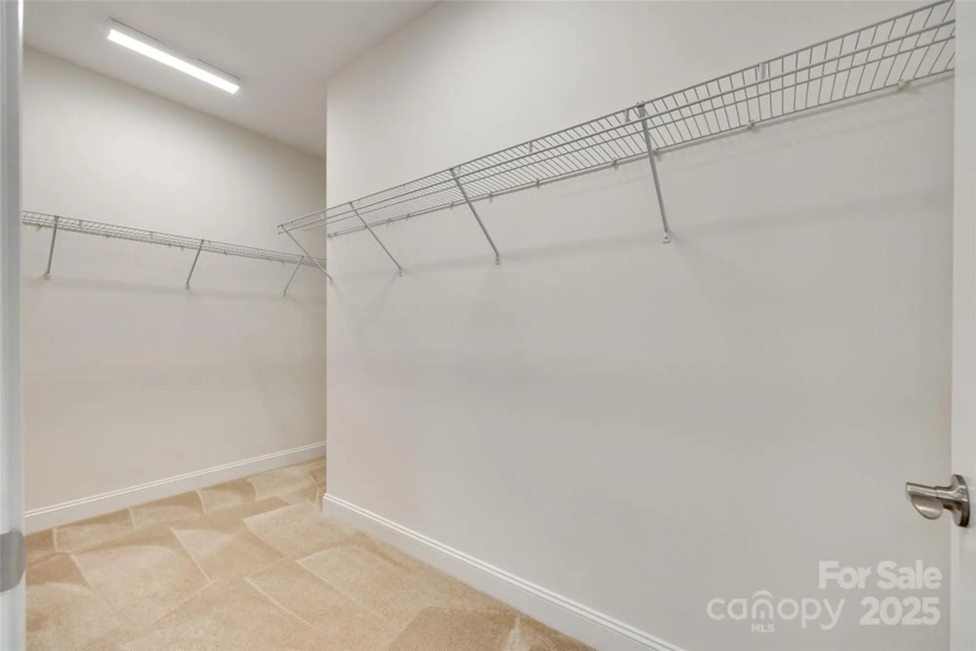 Property Slideshow image 19 of 32 | 2261 lincolnshire ln, Waxhaw, NC, 28173