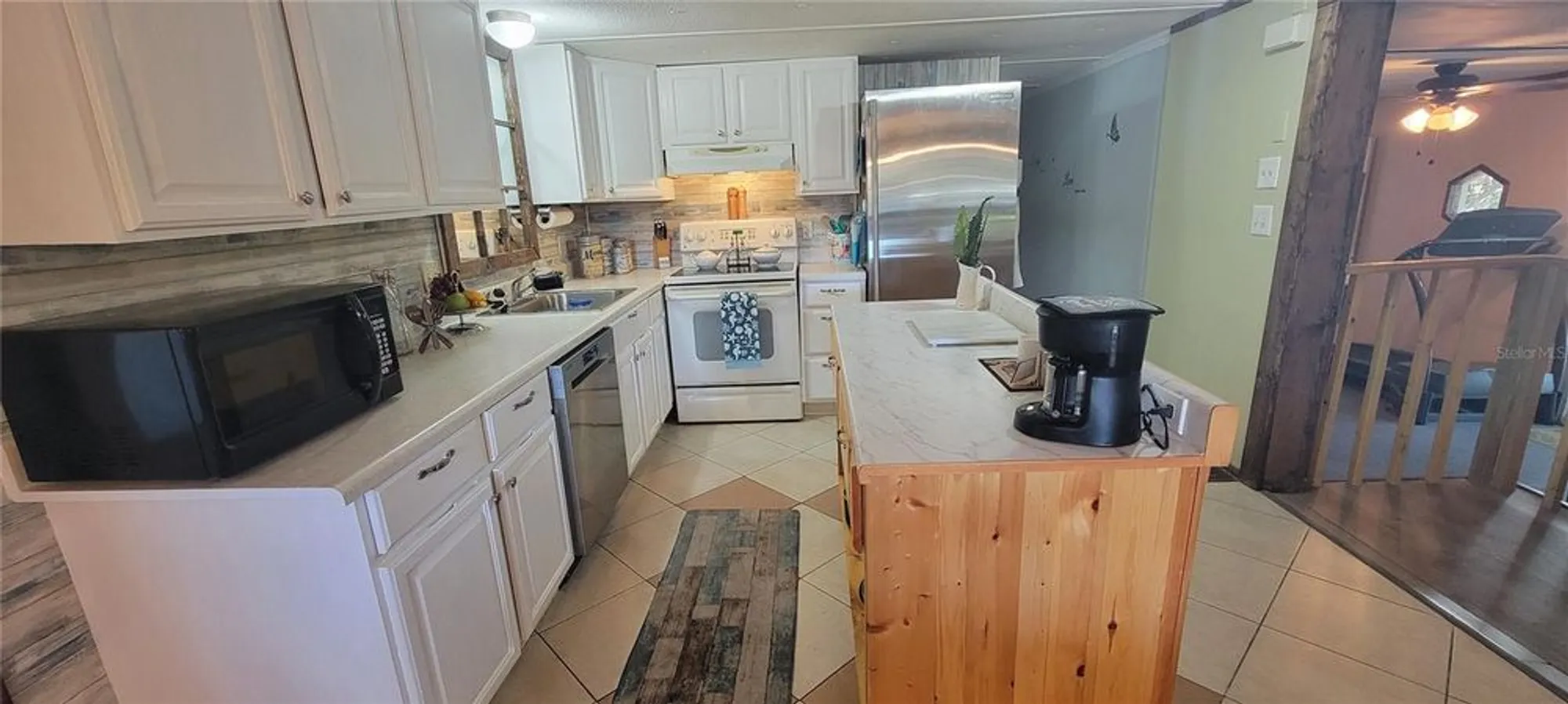 Property Slideshow image 14 of 42 | 1007 aloha way, The Villages, FL, 32159