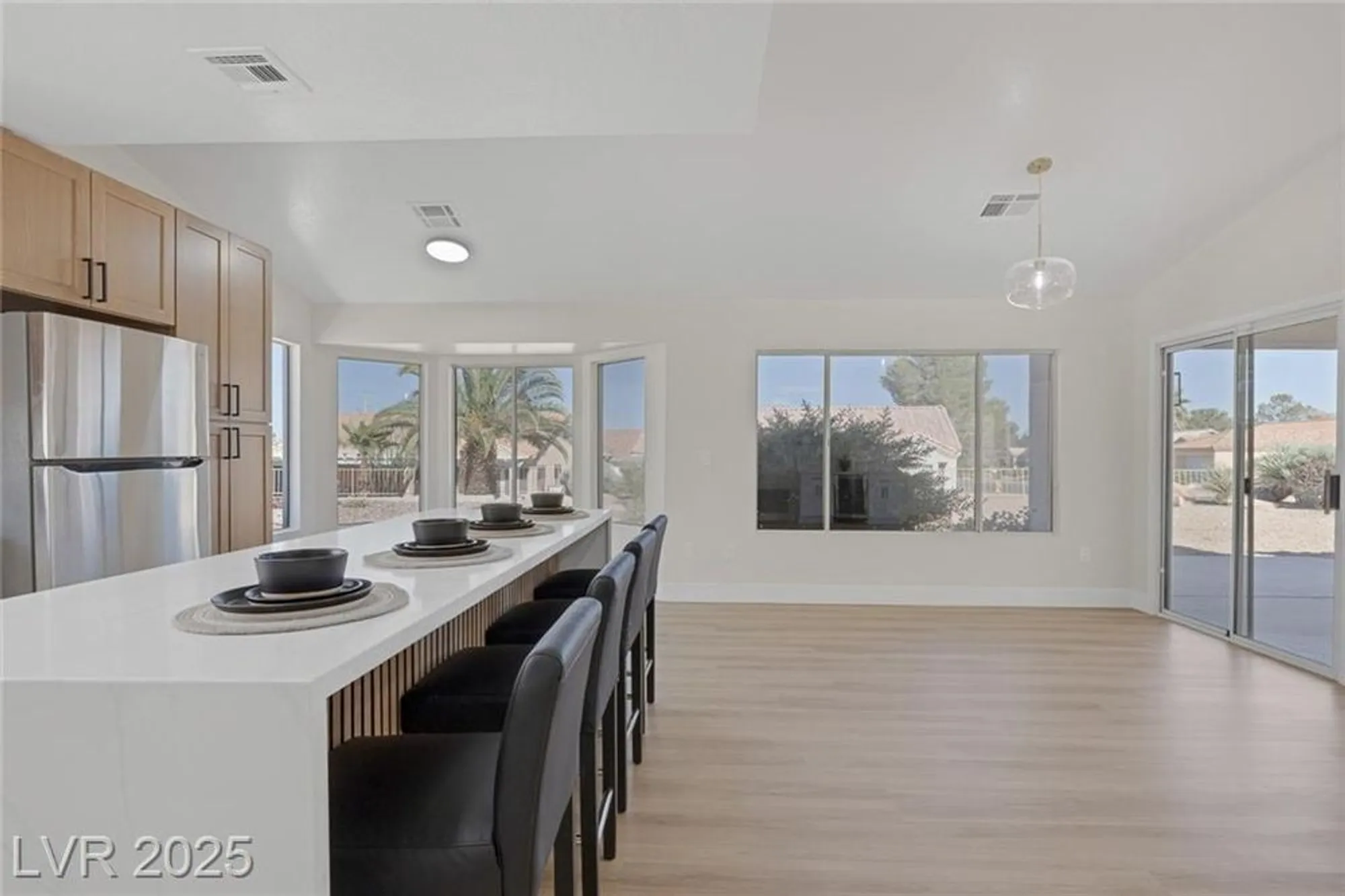 Property Slideshow image 15 of 37 | 3100 angelica ct, Las Vegas, NV, 89134