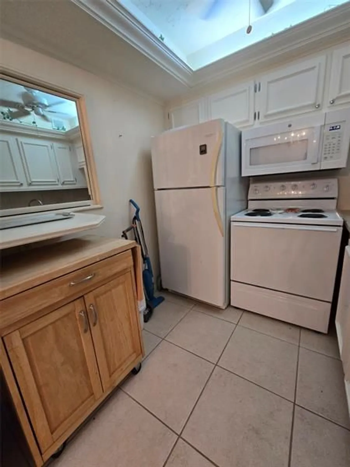 Property Slideshow image 7 of 58 | 2 grantham d # 2, Deerfield Beach, FL, 33442