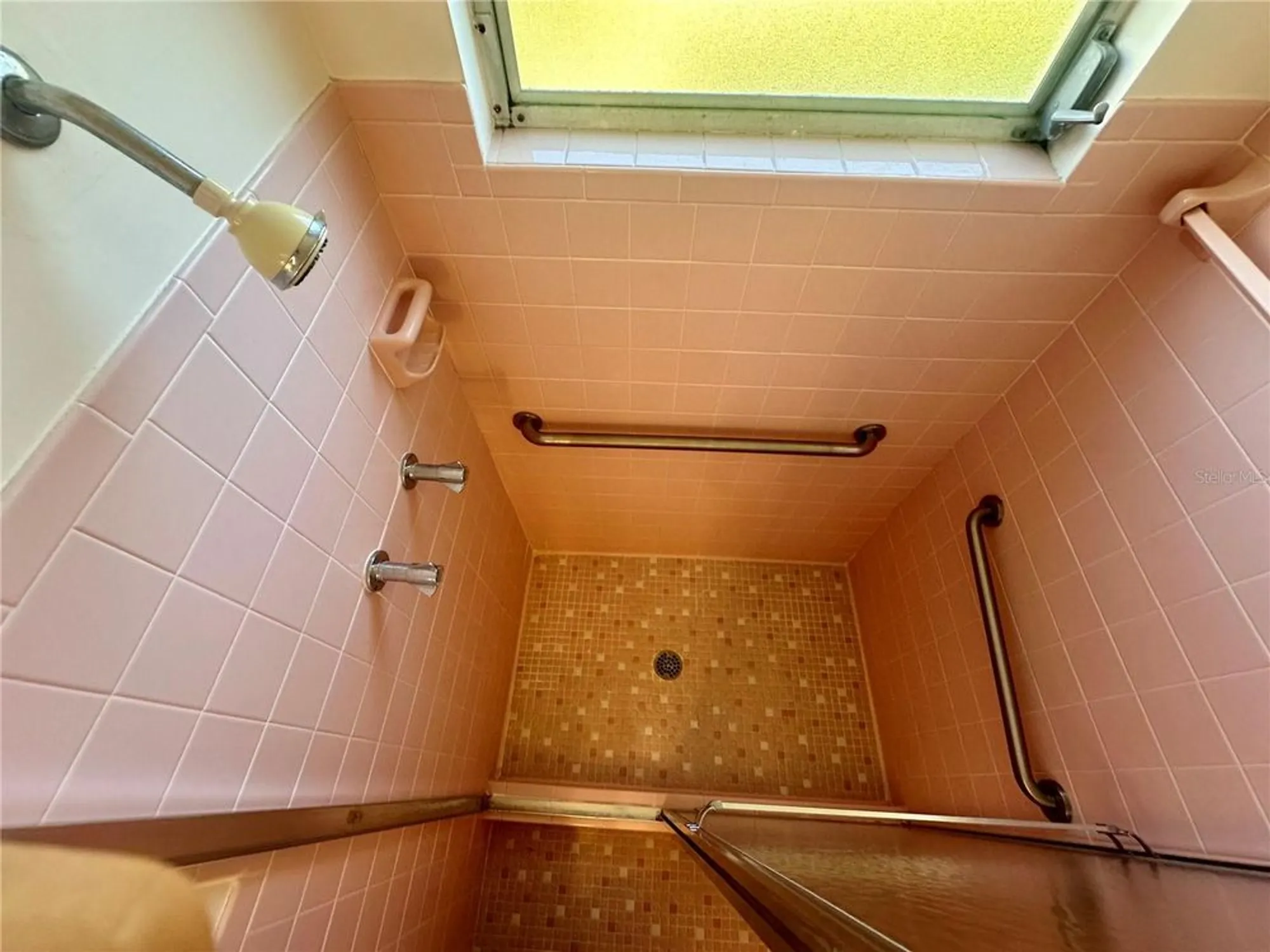 Property Slideshow image 22 of 40 | 2428 columbia dr apt 44, Clearwater, FL, 33763