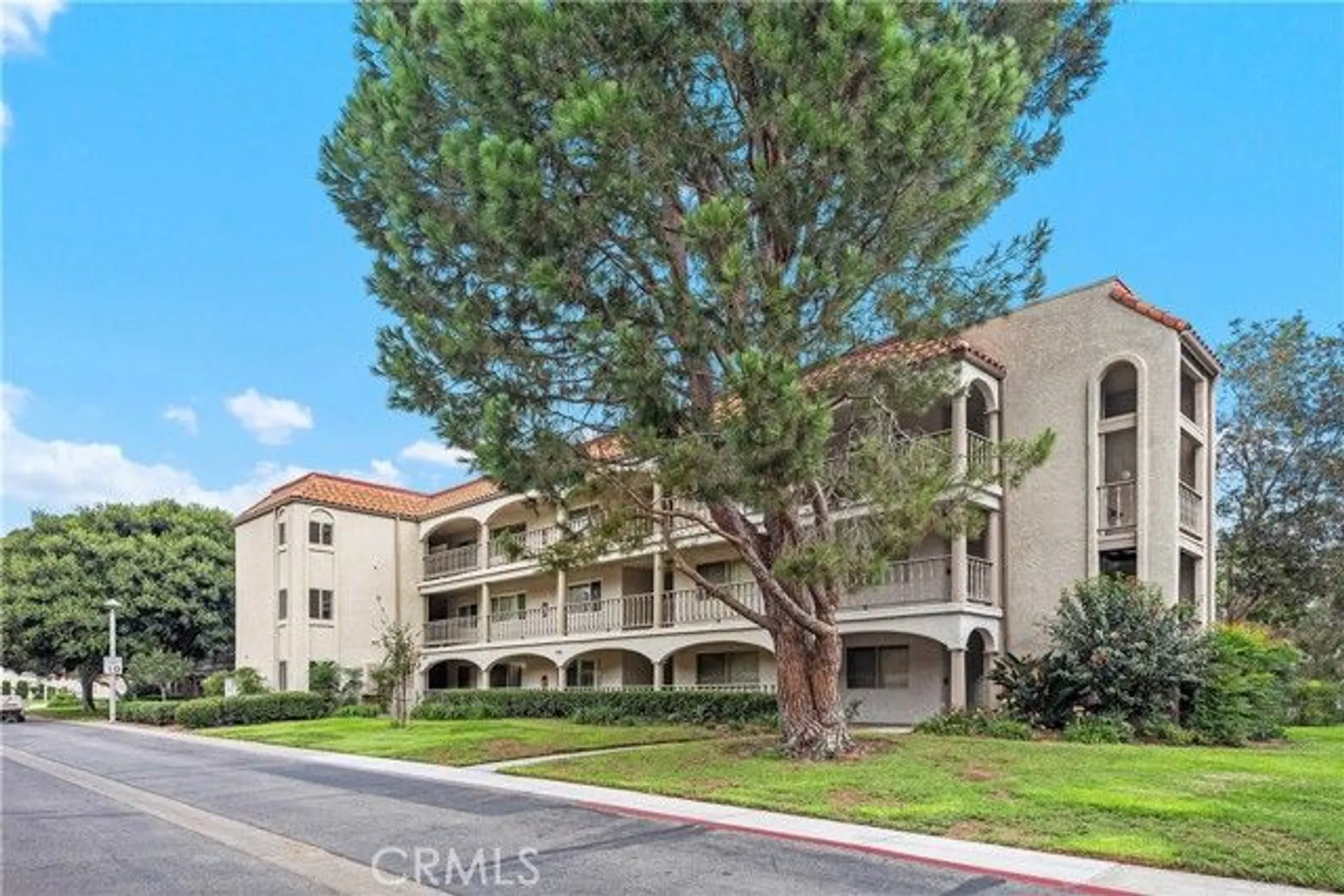 Property Slideshow image 27 of 41 | 3498 bahia blanca 2f, Laguna Woods, CA, 92637