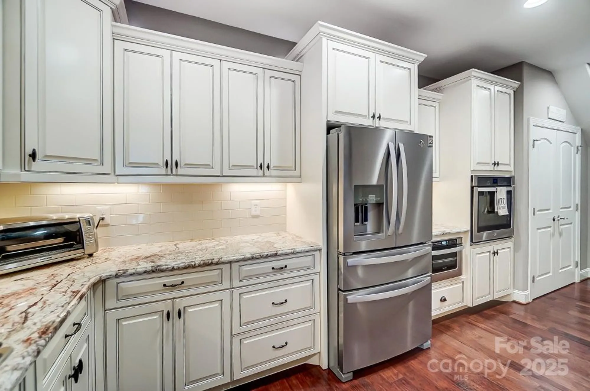 Property Slideshow image 12 of 34 | 8146 viscount ct, Denver, NC, 28037
