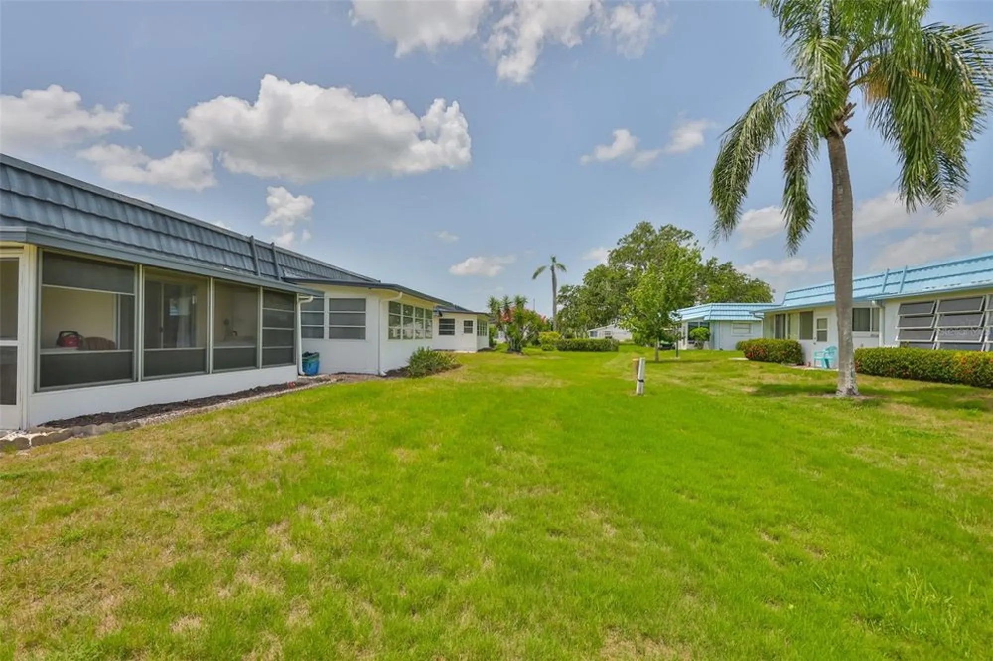 Property Slideshow image 21 of 53 | 301 kings blvd 130, Sun City Center, FL, 33573