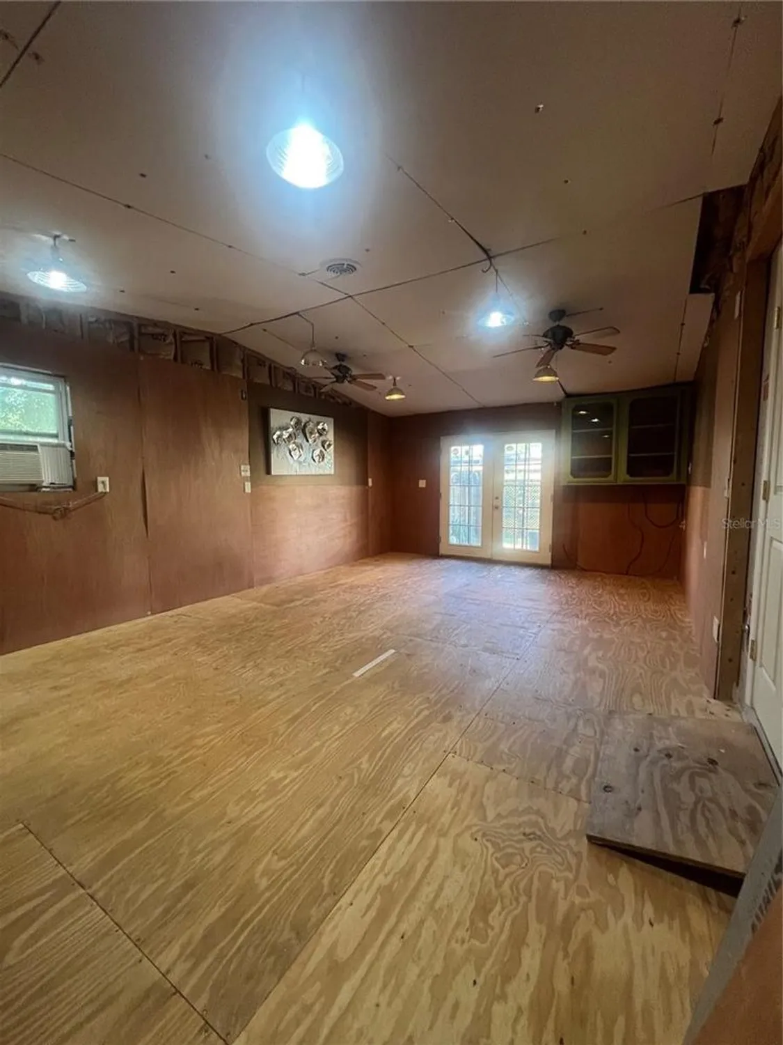 Property Slideshow image 11 of 11 | 1308 owen dr, Lady Lake, FL, 32159