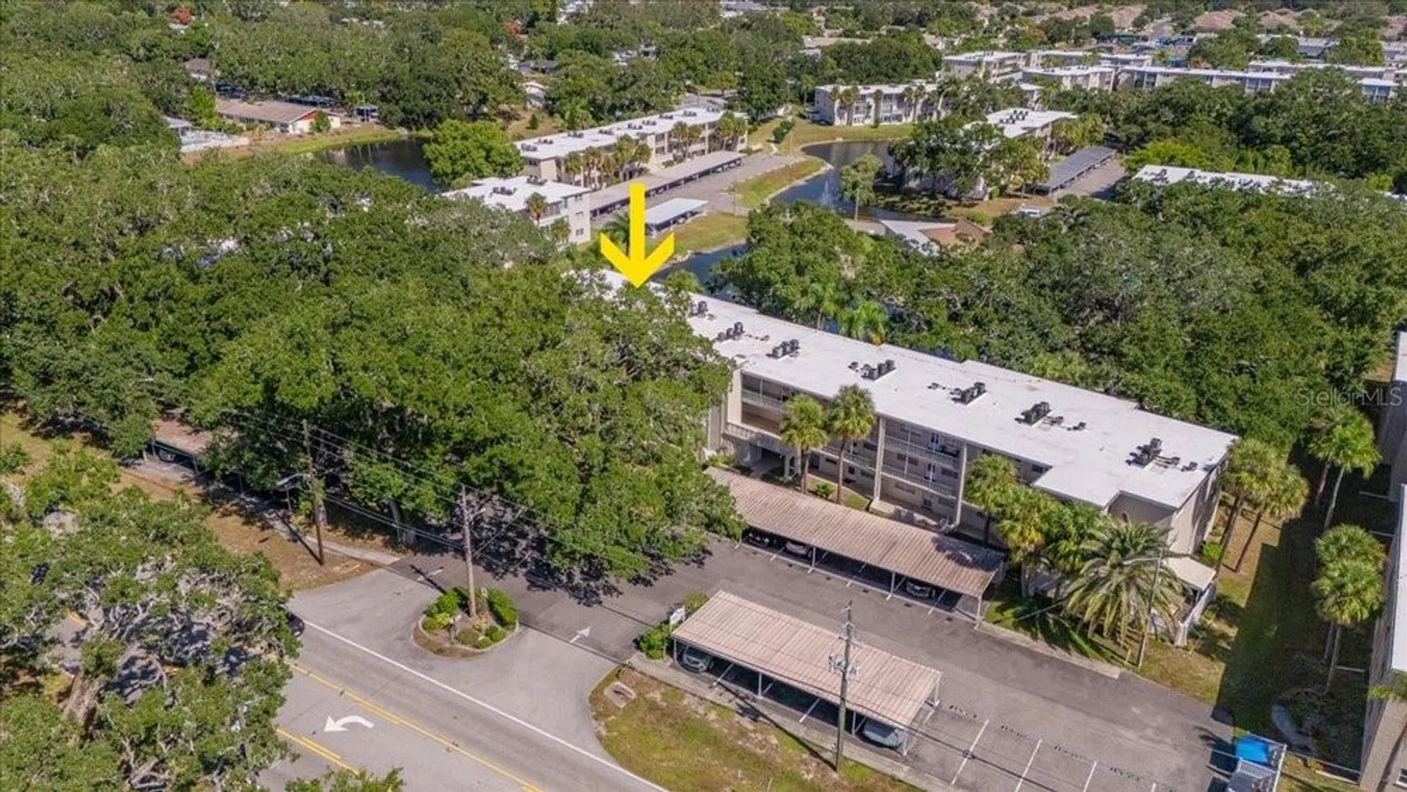 Property Slideshow image 24 of 37 | 821 patricia ave 202, Dunedin, FL, 34698