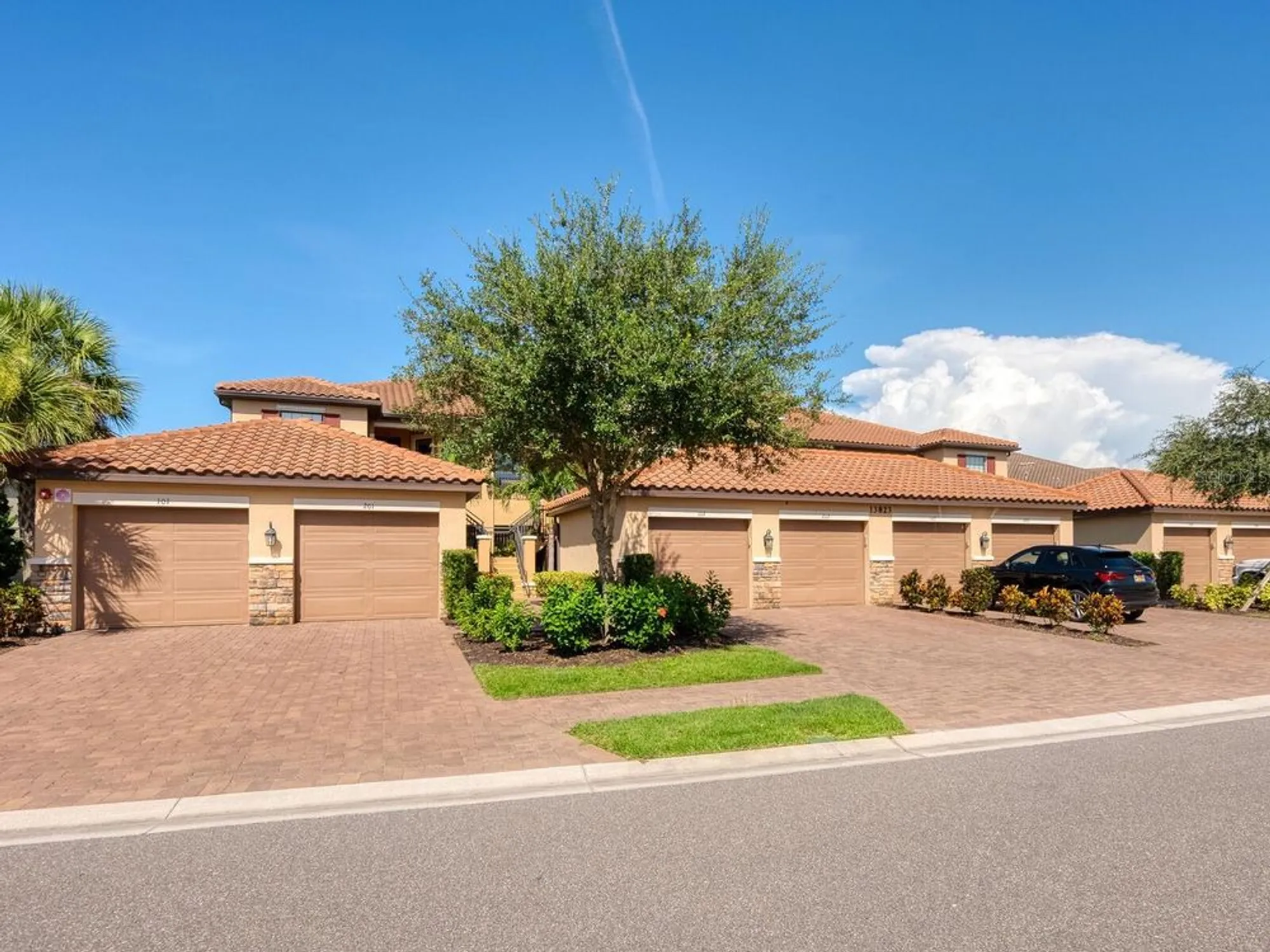 Property Slideshow image 4 of 76 | 13823 messina loop unit 101, Lakewood Ranch, FL, 34211