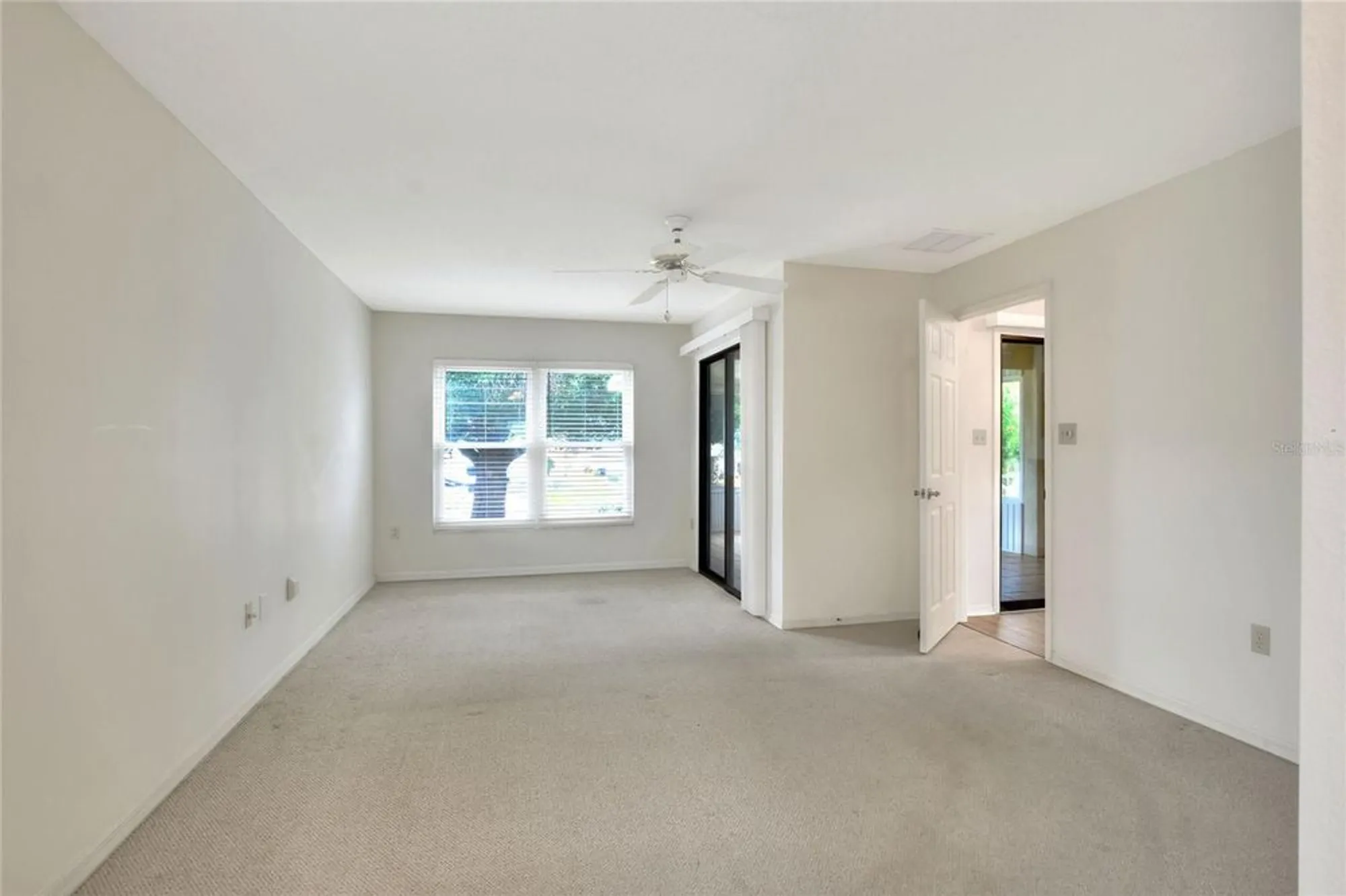 Property Slideshow image 19 of 44 | 5955 chickadee dr, Lakeland, FL, 33809