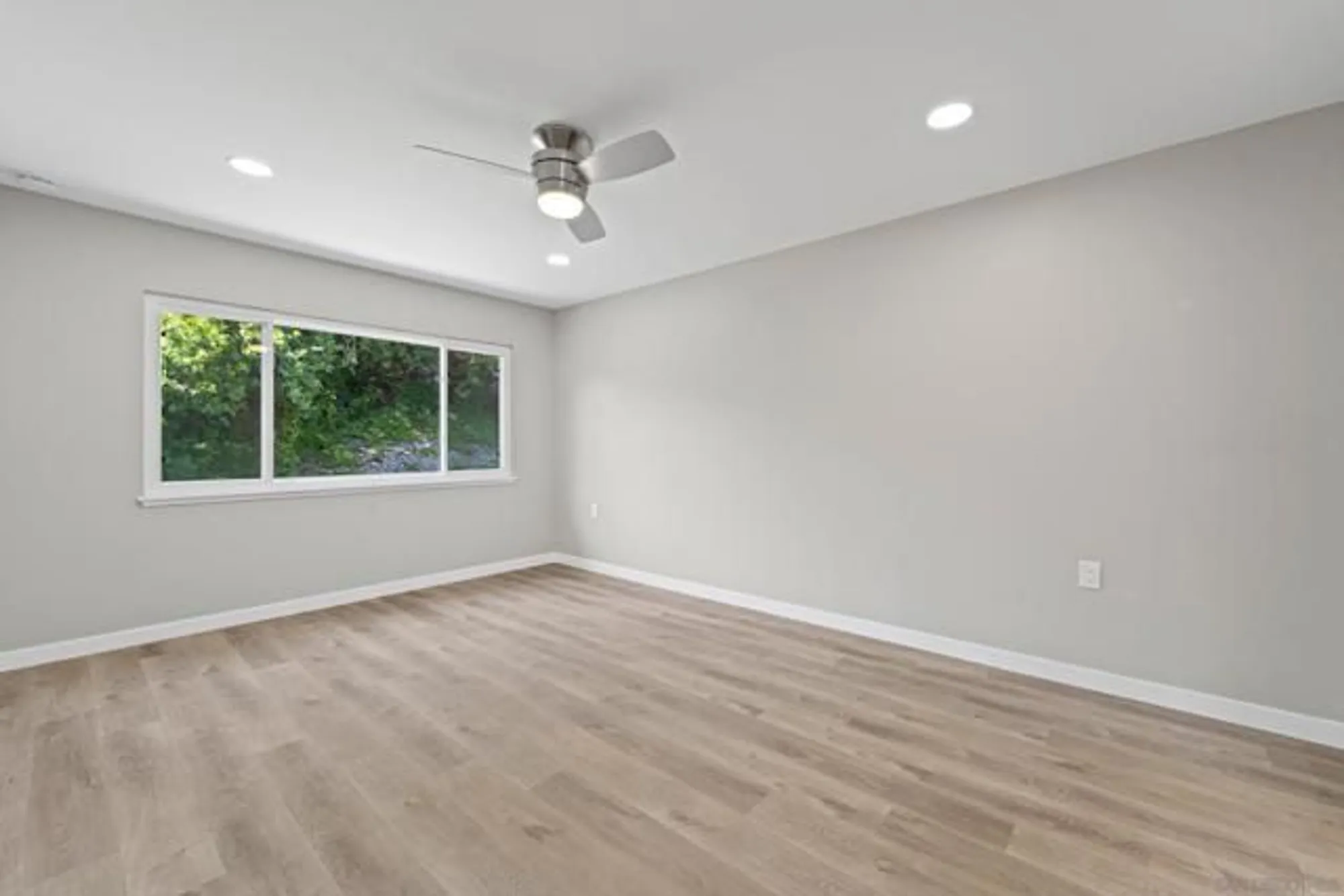 Property Slideshow image 19 of 35 | 12424 rios rd, San Diego, CA, 92128