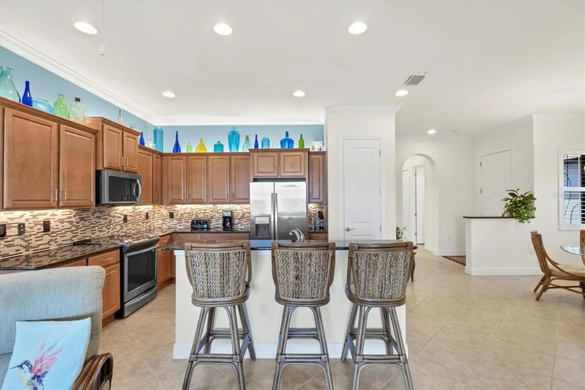 Property Slideshow image 11 of 73 | 10412 crooked creek dr, Venice, FL, 34293