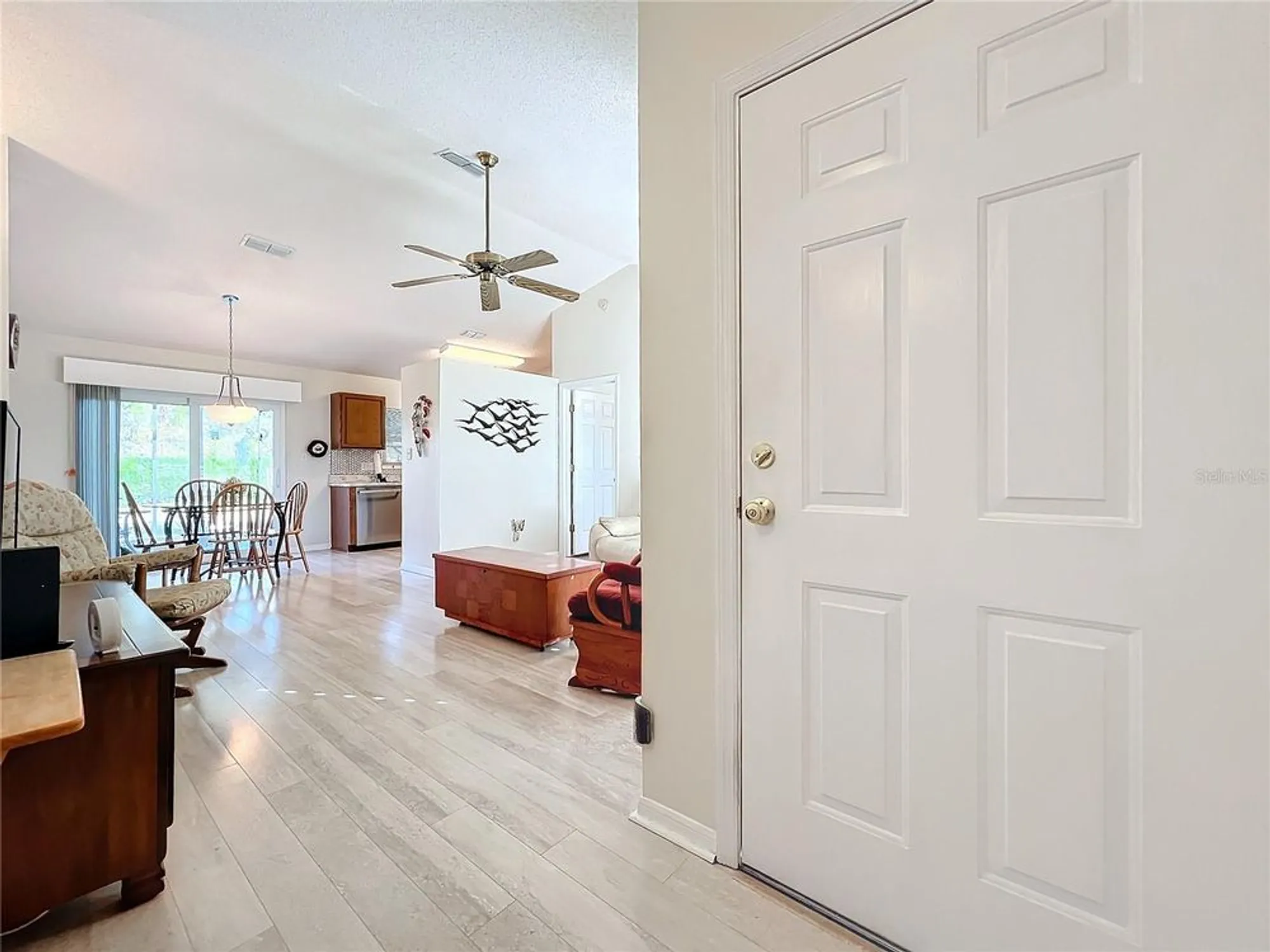 Property Slideshow image 10 of 53 | 25339 hibiscus st, Leesburg, FL, 34748