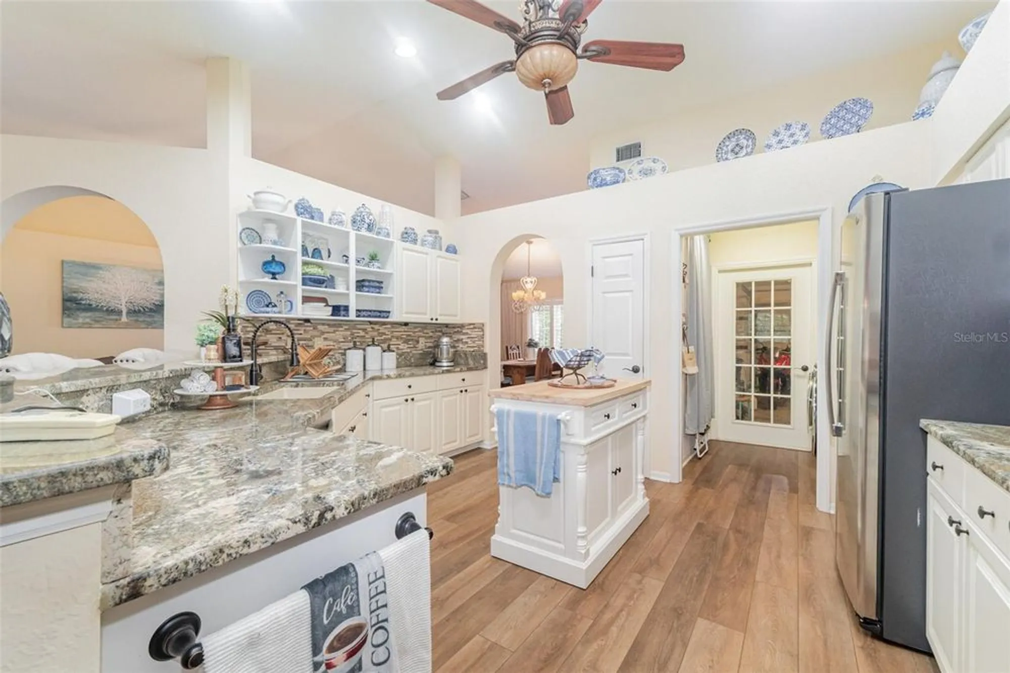 Property Slideshow image 5 of 29 | 11284 sw 139th pl, Dunnellon, FL, 34432