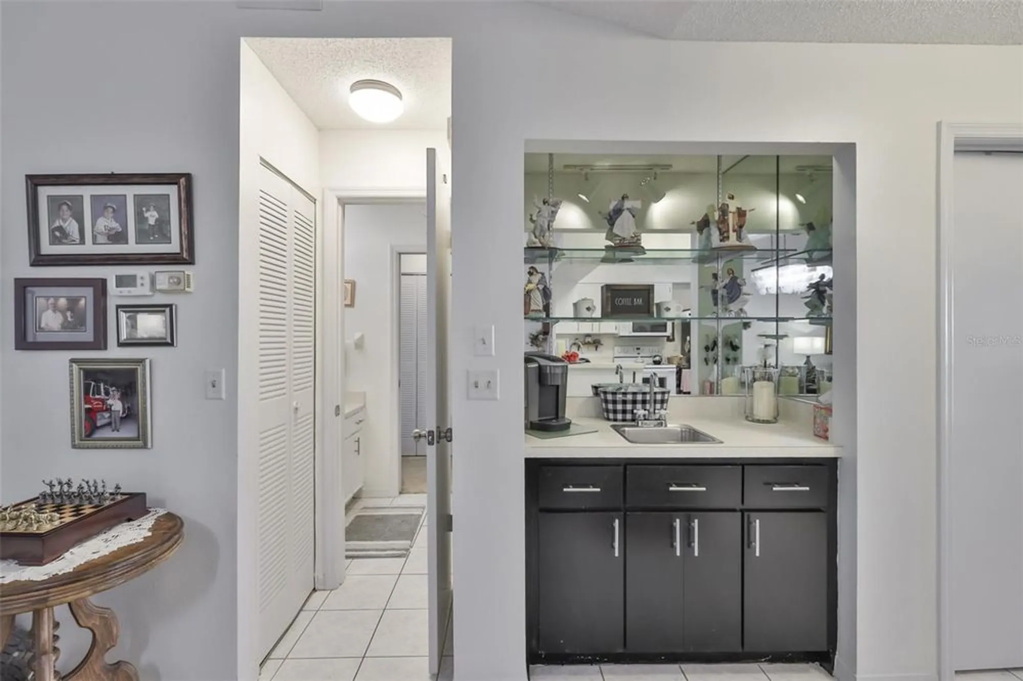 Property Slideshow image 11 of 37 | 313 knottwood ct, Sun City Center, FL, 33573