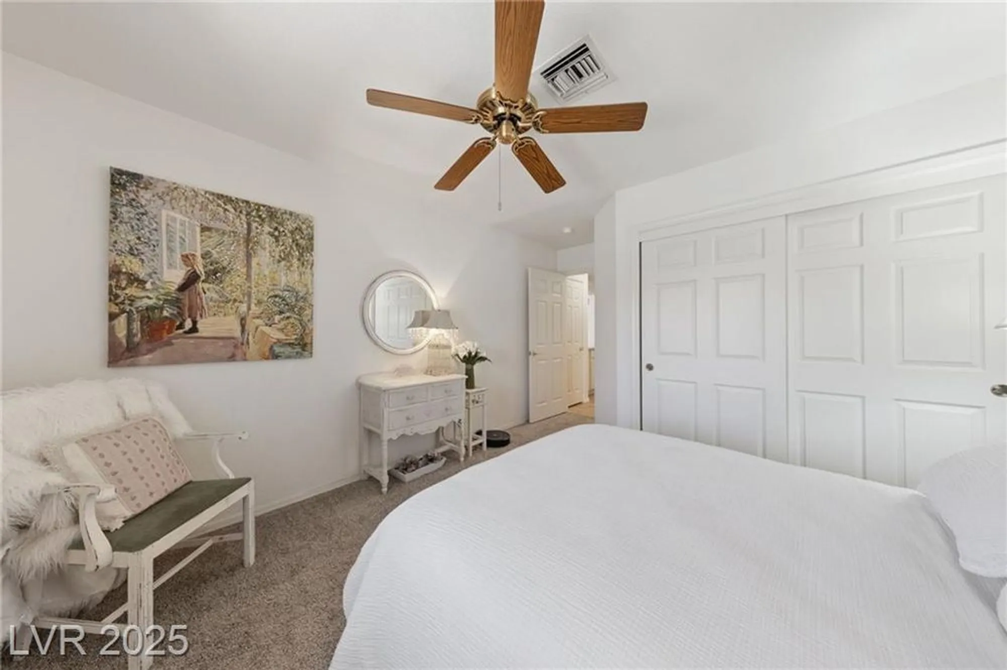 Property Slideshow image 24 of 72 | 2925 lotus hill dr, Las Vegas, NV, 89134