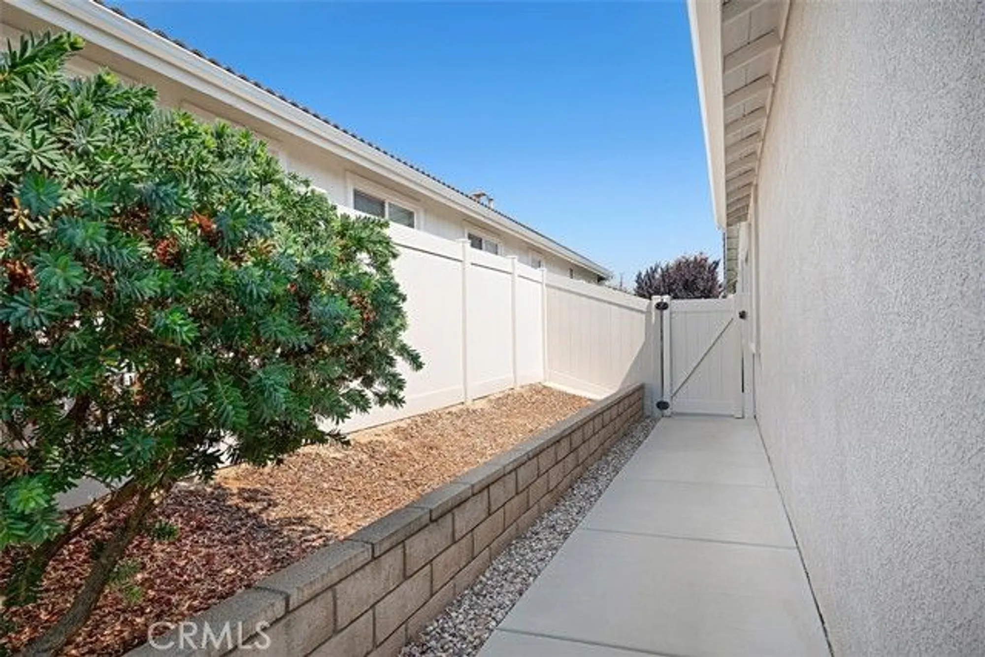 Property Slideshow image 27 of 36 | 1533 big bend, Beaumont, CA, 92223