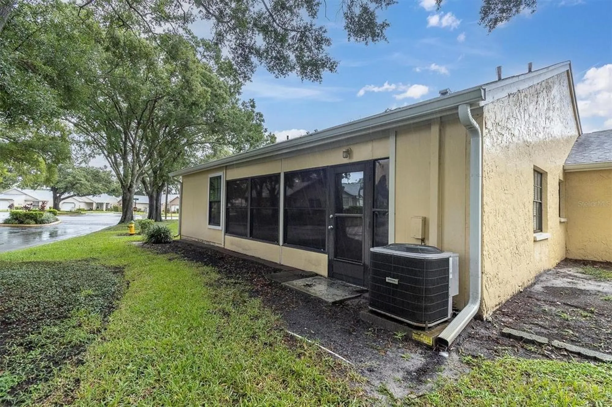 Property Slideshow image 25 of 54 | 9444 rockbridge cir, New Port Richey, FL, 34655