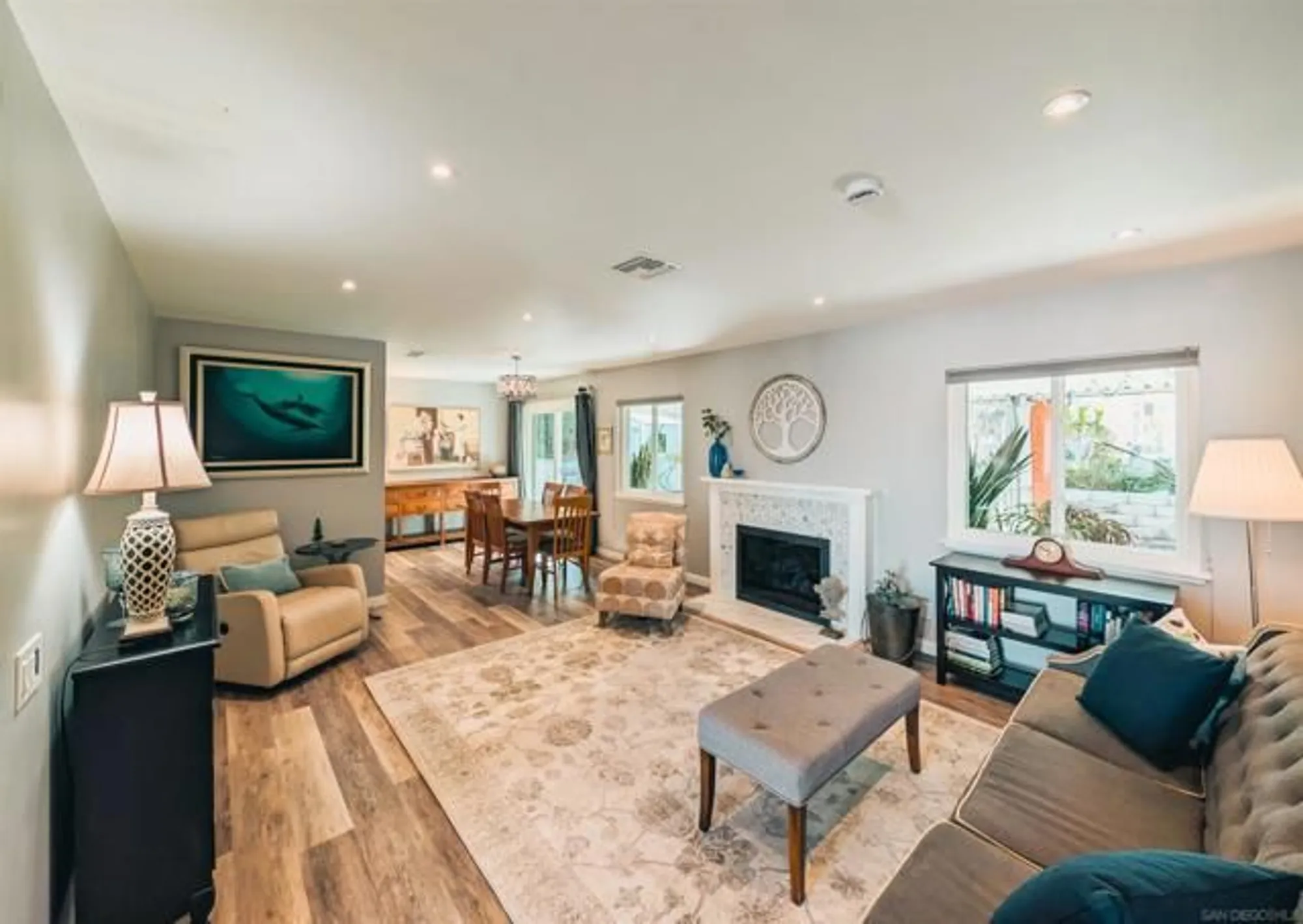 Property Slideshow image 5 of 57 | 16482 roca dr, San Diego, CA, 92128