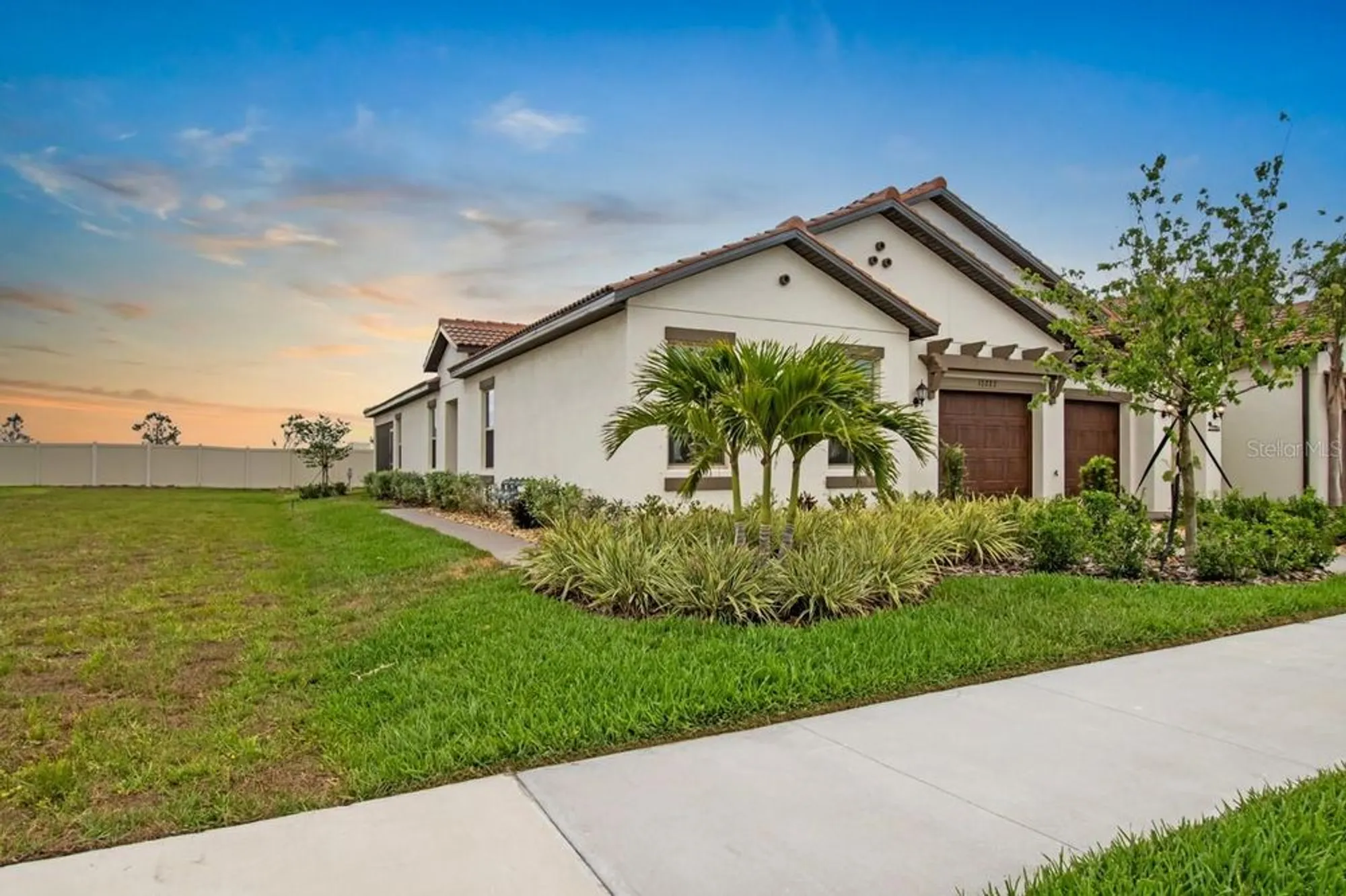 Property Slideshow image 34 of 38 | 17222 holly well ave, Wimauma, FL, 33598