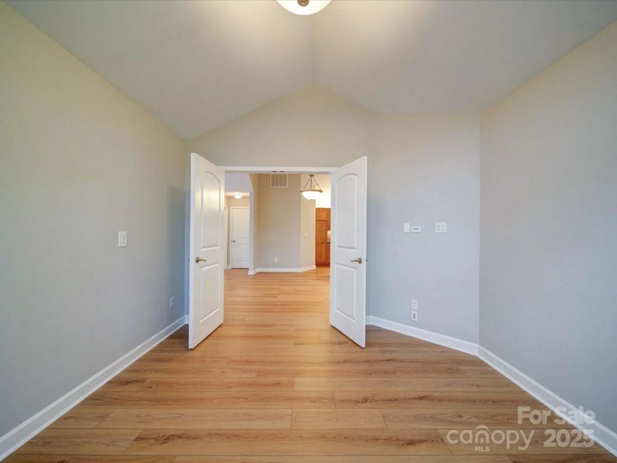 Property Slideshow image 30 of 48 | 4754 polo gate blvd, Charlotte, NC, 28216