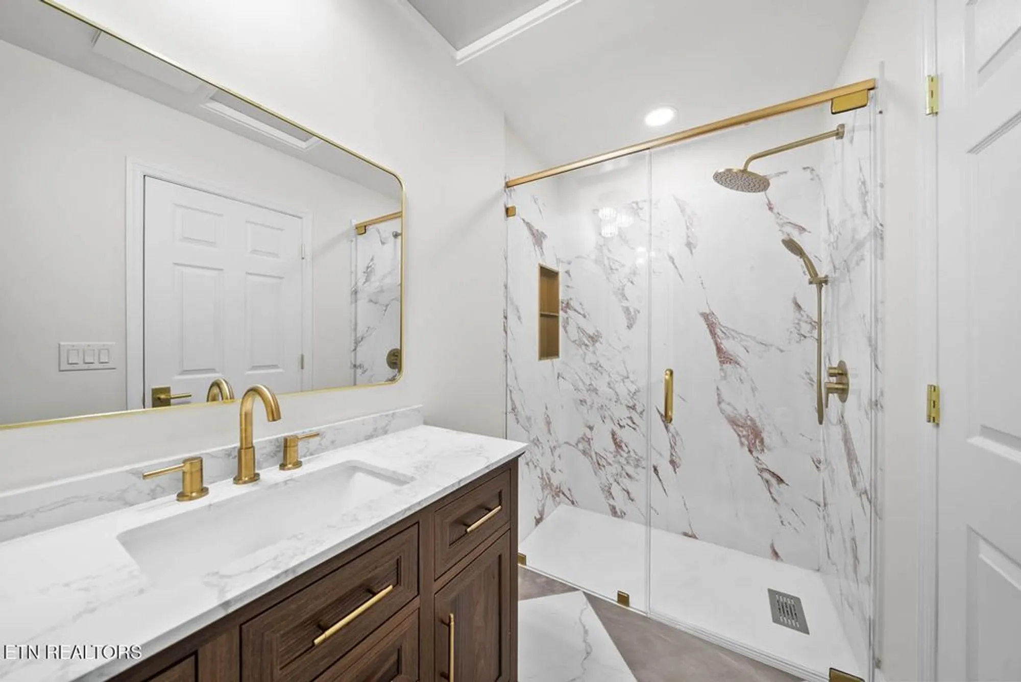 Property Slideshow image 15 of 24 | 119 juniper dr, Crossville, TN, 38558