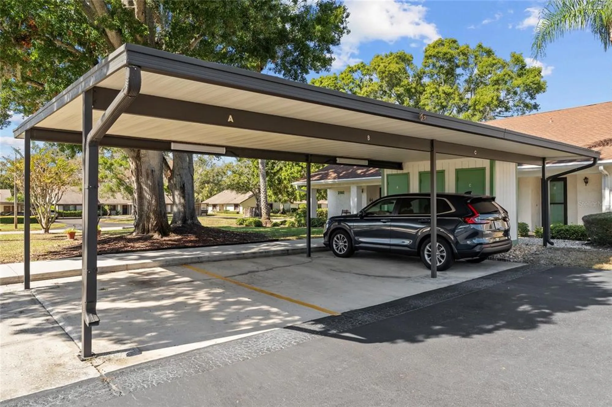 Property Slideshow image 27 of 46 | 2502 royal pines cir # 5a, Clearwater, FL, 33763