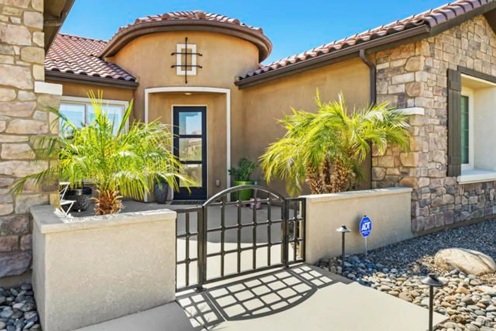 Property Slideshow image 9 of 51 | 11 riesling, Rancho Mirage, CA, 92270