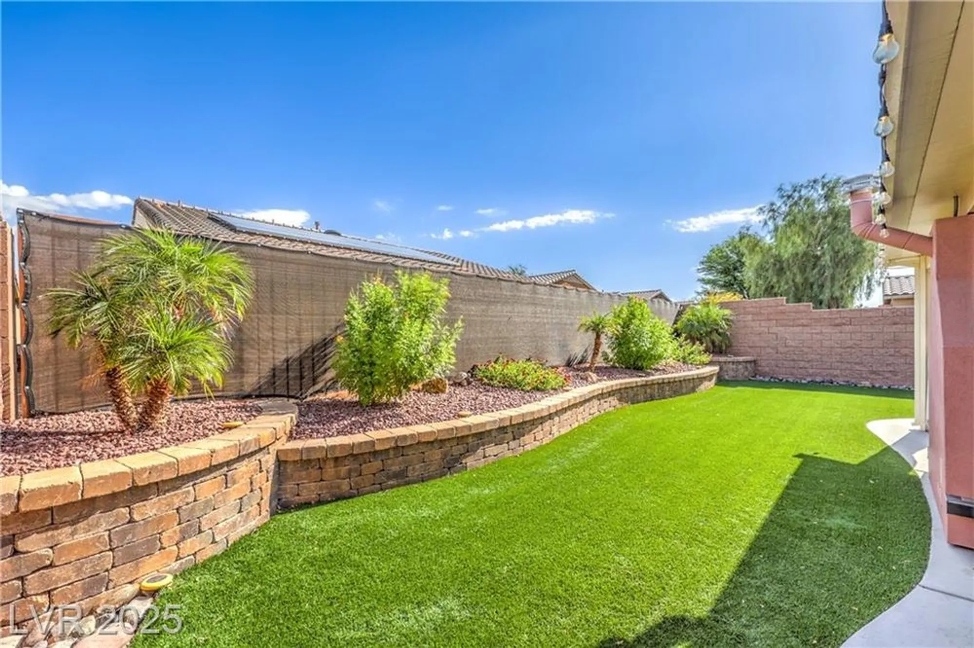 Property Slideshow image 30 of 44 | 3740 corte bella hills ave, North Las Vegas, NV, 89081