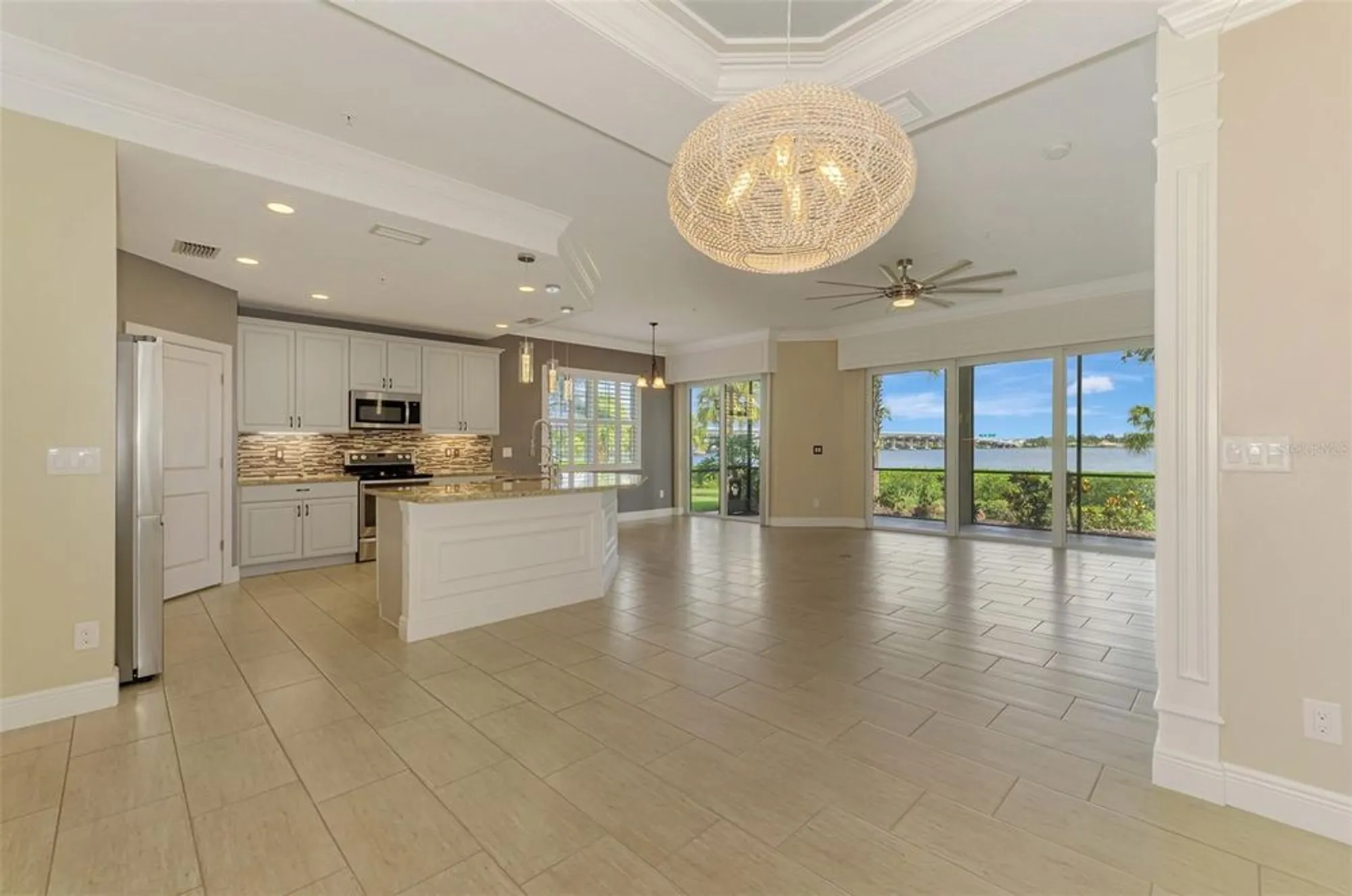 Property Slideshow image 9 of 77 | 1226 riverscape st, Bradenton, FL, 34208