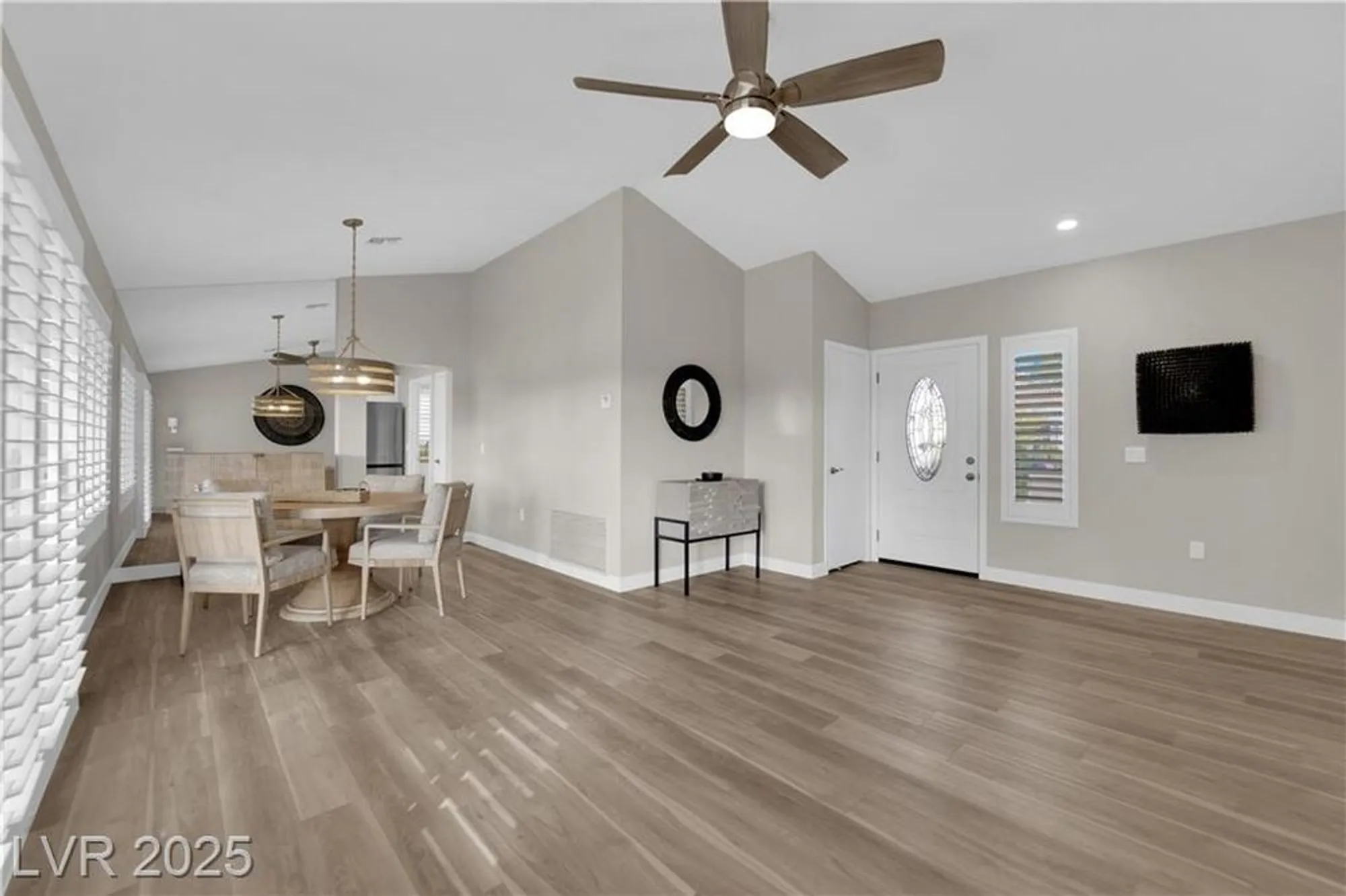 Property Slideshow image 5 of 27 | 8801 villa ridge dr, Las Vegas, NV, 89134