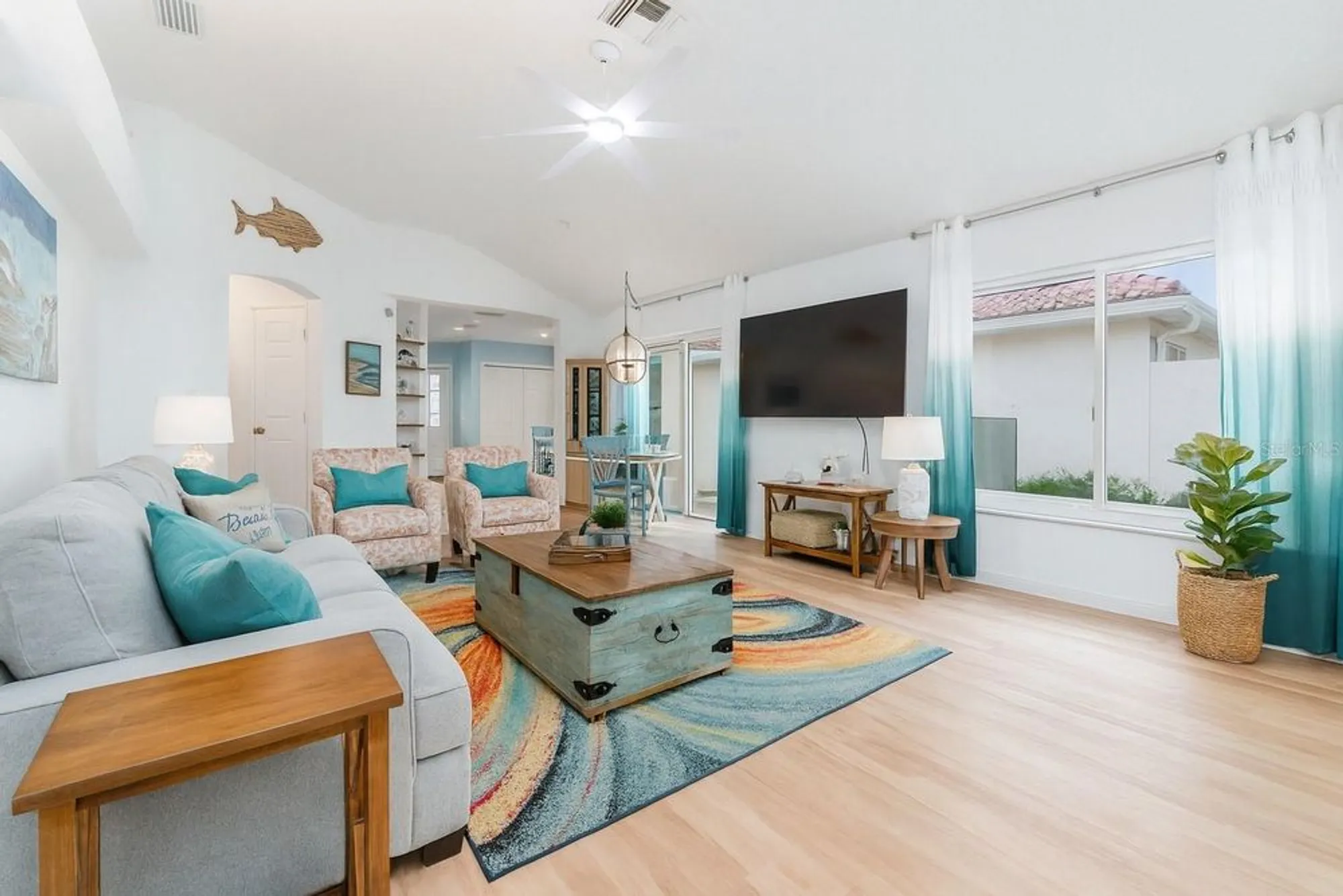 Property Slideshow image 27 of 65 | 906 santa anna ln, The Villages, FL, 32159