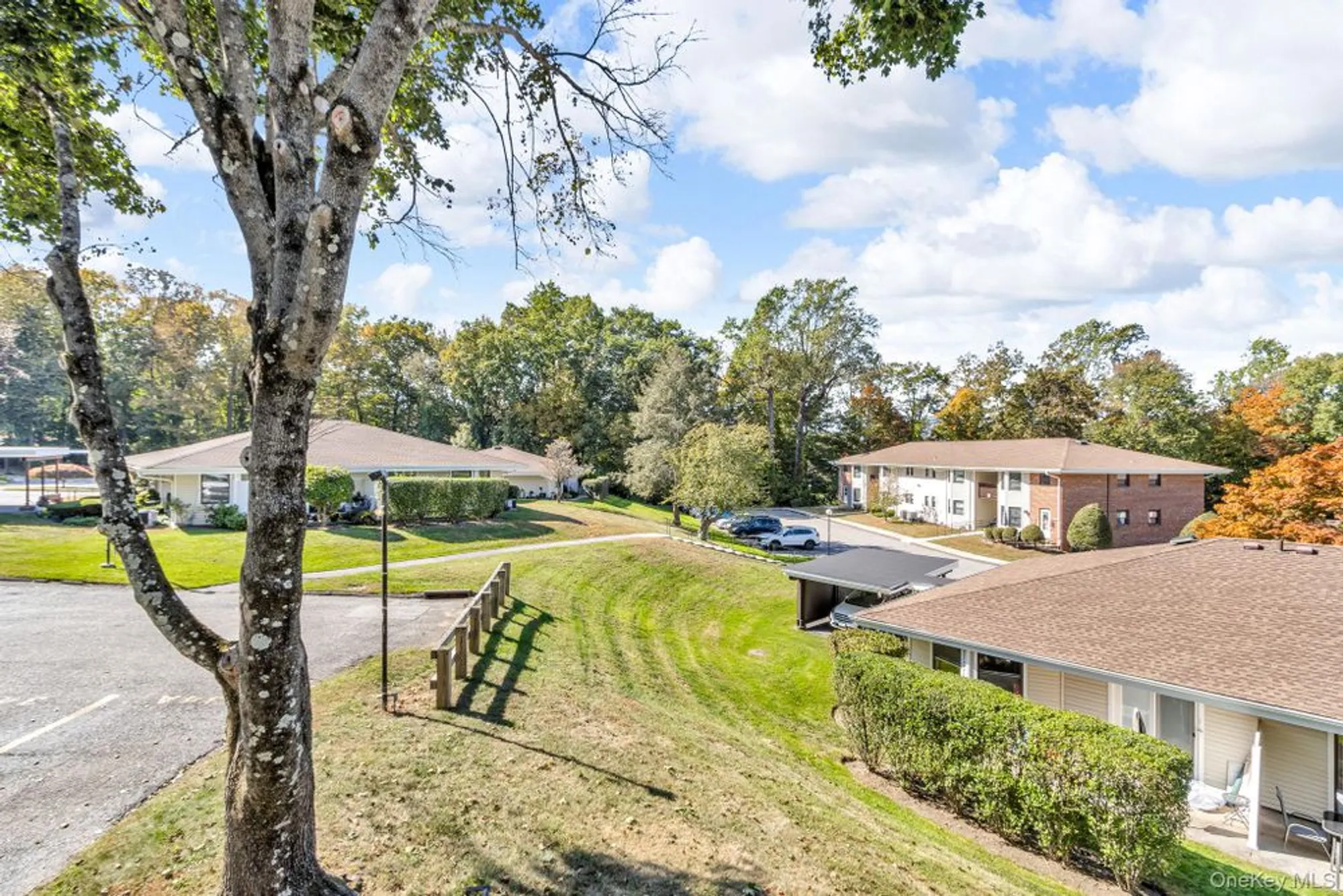 Property Slideshow image 33 of 44 | 34 warwick pl c, Yorktown Heights, NY, 10598