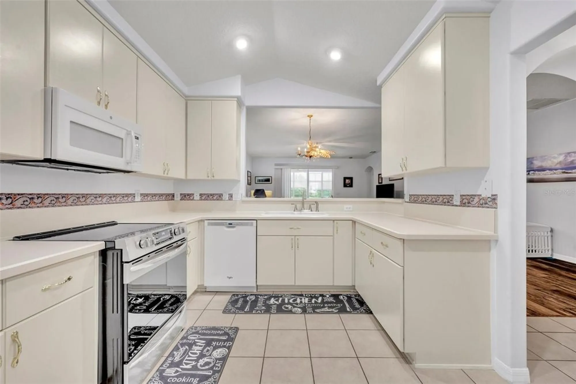 Property Slideshow image 16 of 65 | 5964 brittania blvd, Tavares, FL, 32778