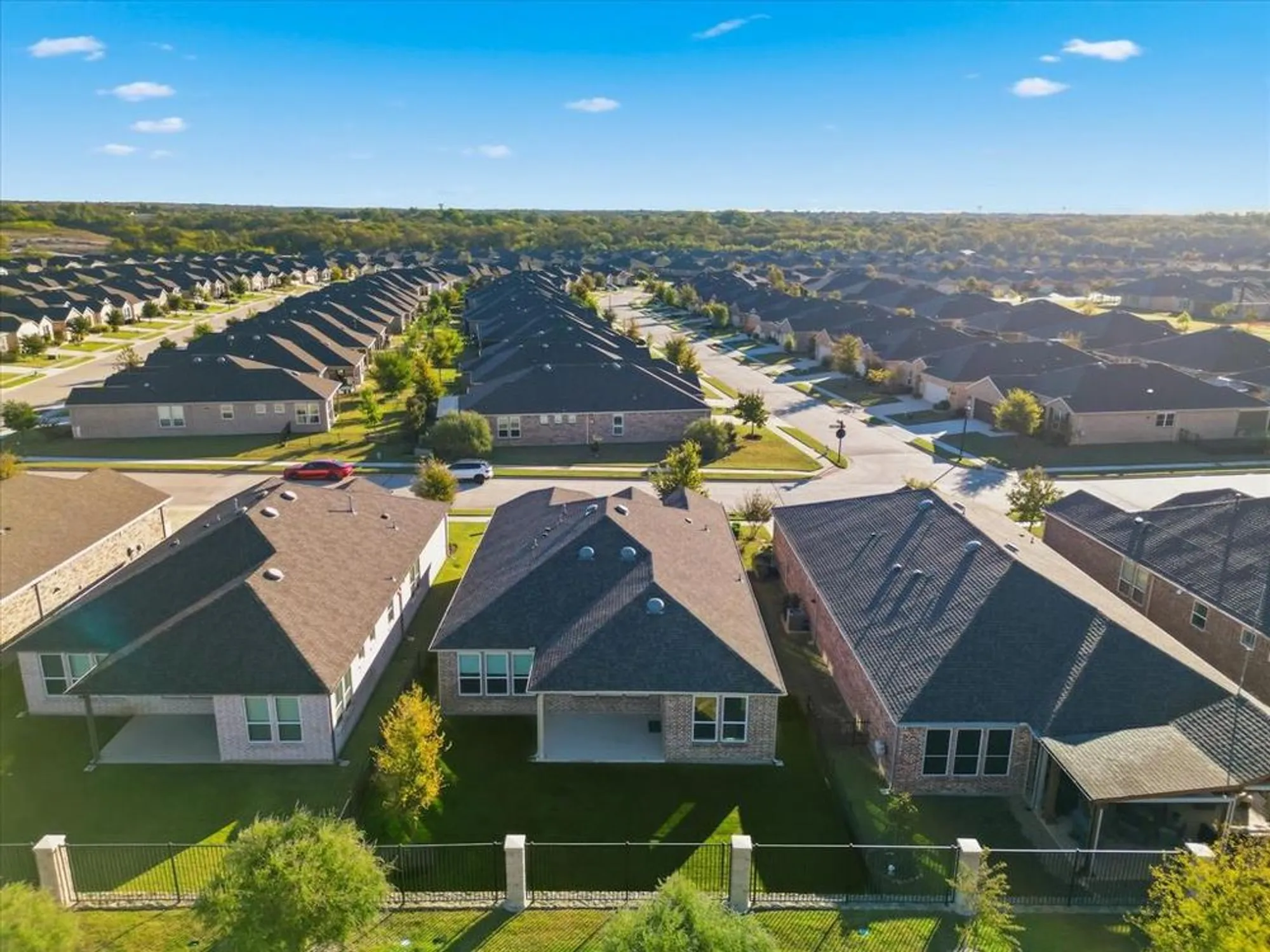 Property Slideshow image 33 of 40 | 9405 dusky trl, Mckinney, TX, 75071