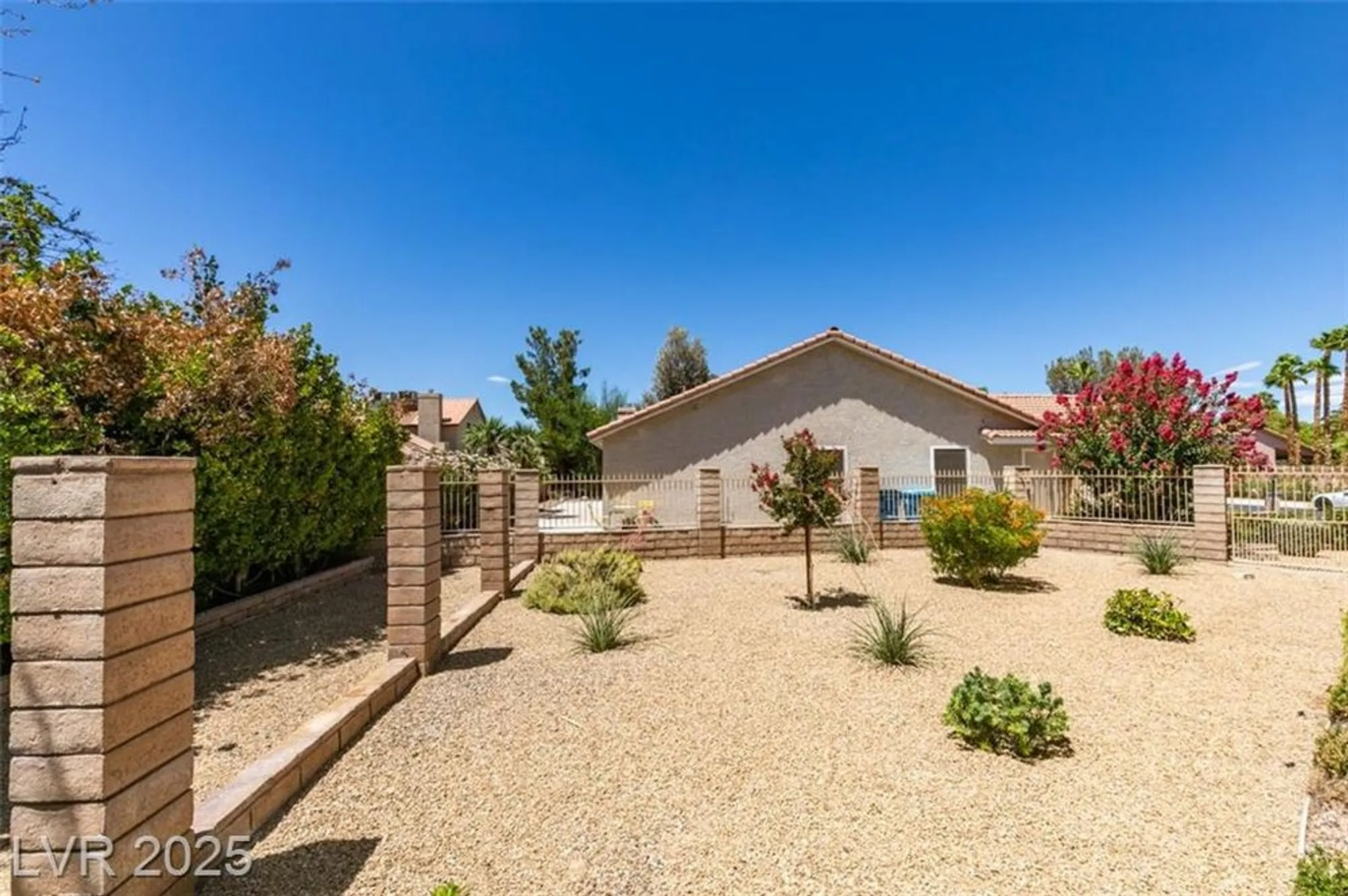 Property Slideshow image 40 of 74 | 5505 excelsior springs ln, Las Vegas, NV, 89130