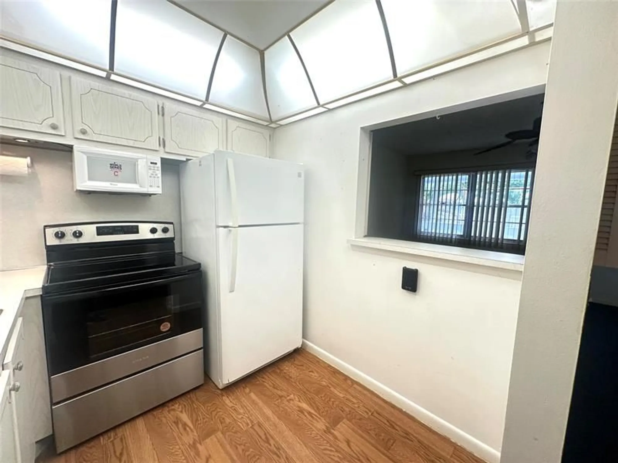 Property Slideshow image 10 of 57 | 246 tilford l # 246, Deerfield Beach, FL, 33442