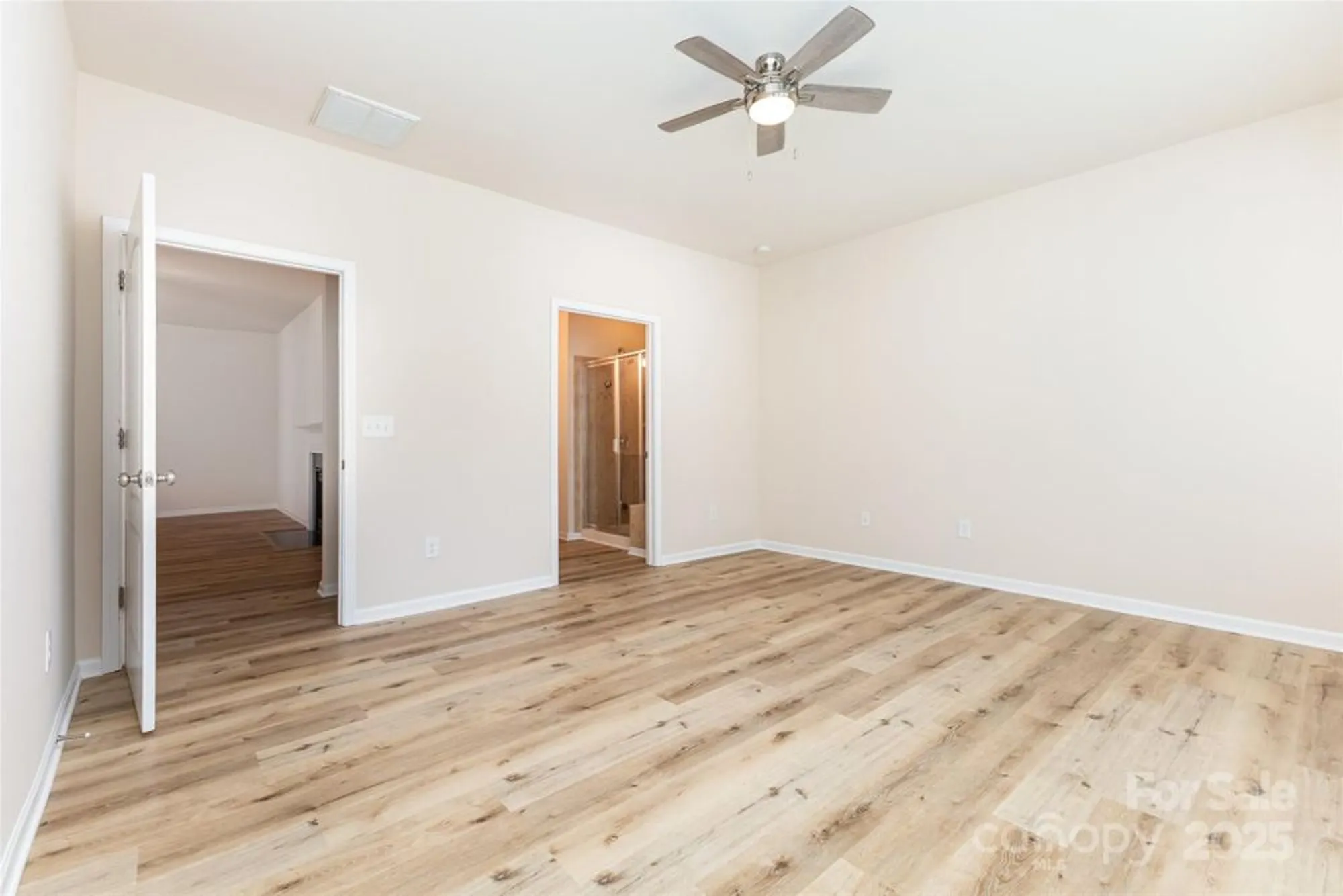 Property Slideshow image 21 of 28 | 6007 edinburgh ln, Fort Mill, SC, 29707