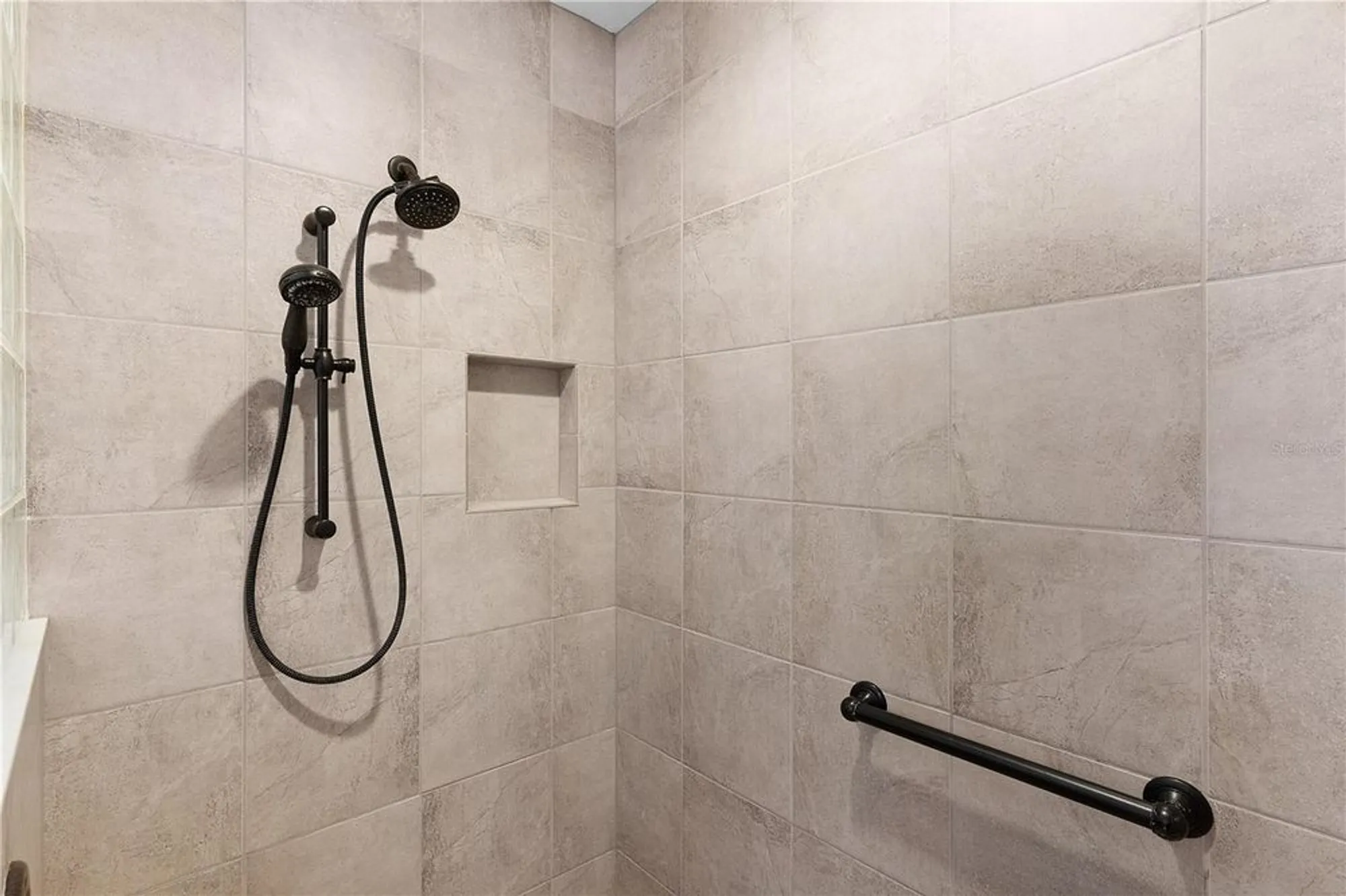 Property Slideshow image 38 of 51 | 2935 cedar grove loop, The Villages, FL, 32163