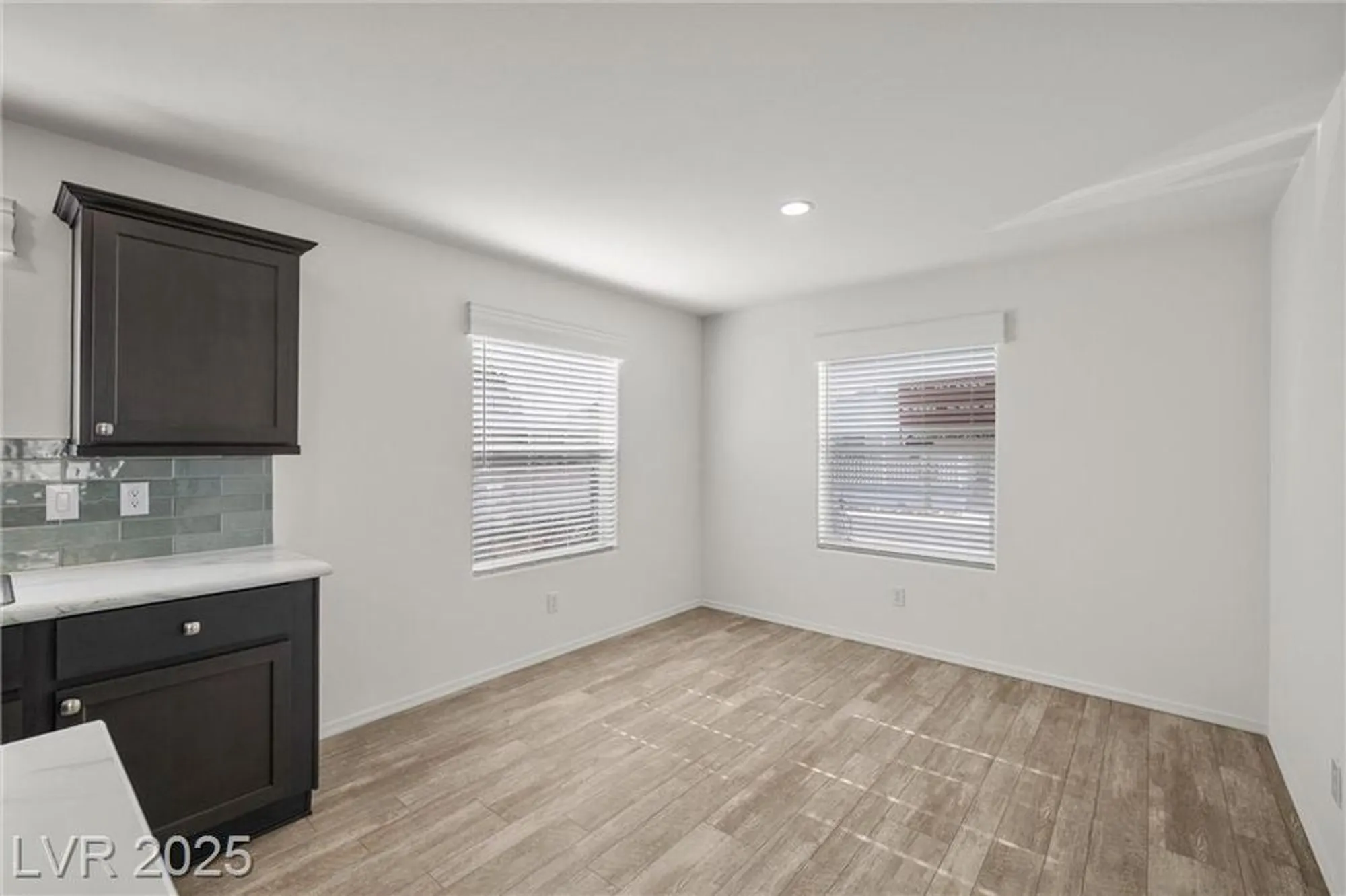 Property Slideshow image 9 of 43 | 410 candle stick ave, Pahrump, NV, 89048