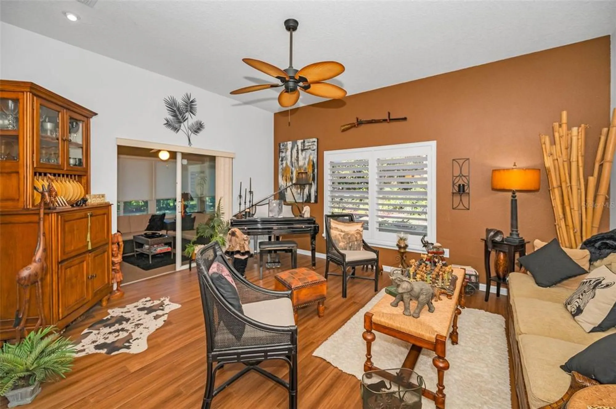 Property Slideshow image 13 of 100 | 11427 turtle dove pl, New Port Richey, FL, 34654