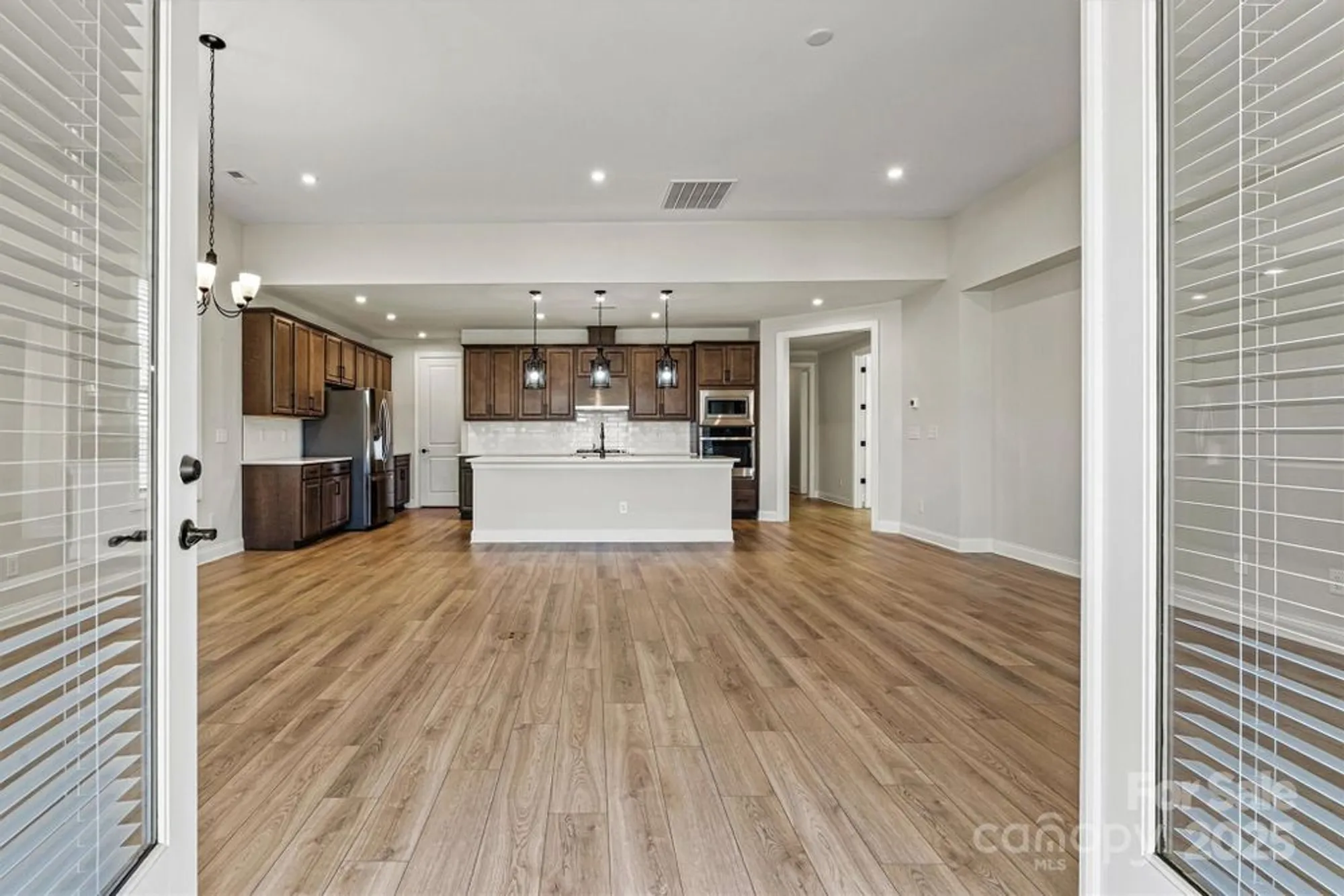 Property Slideshow image 35 of 48 | 7332 jolly brook dr, Charlotte, NC, 28215