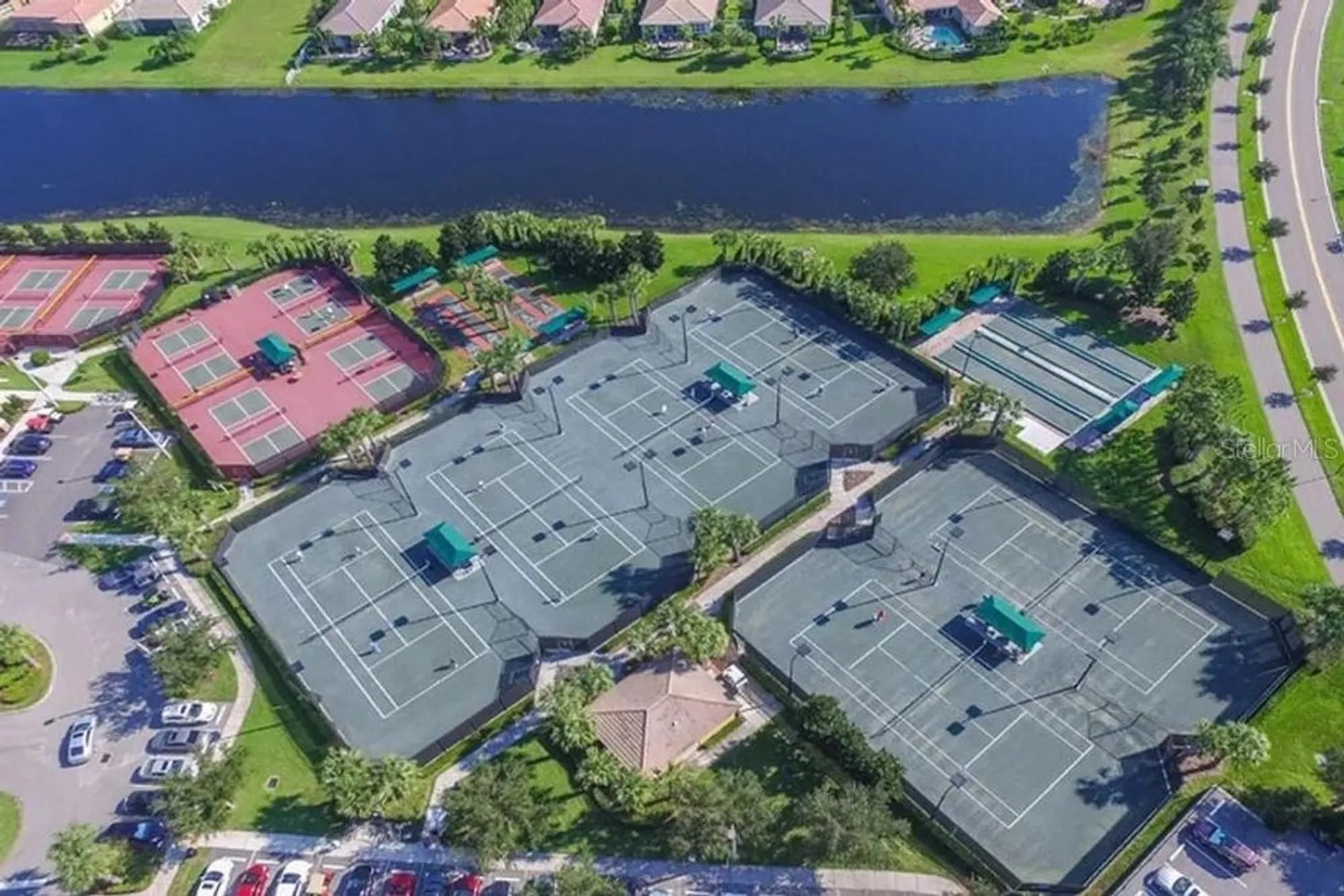 Property Slideshow image 54 of 73 | 15820 aurora lake cir, Wimauma, FL, 33598