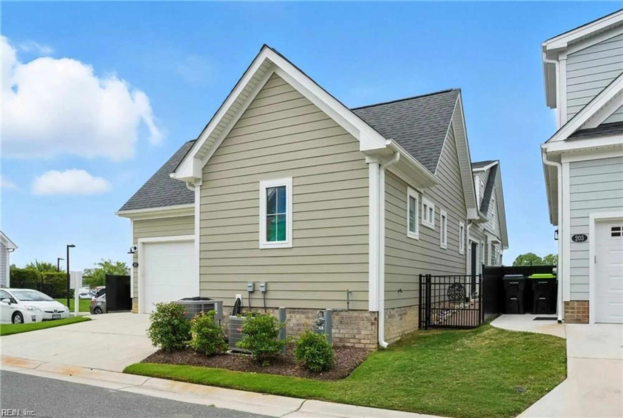 Property Slideshow image 37 of 50 | 201 cove reach, Suffolk, VA, 23435