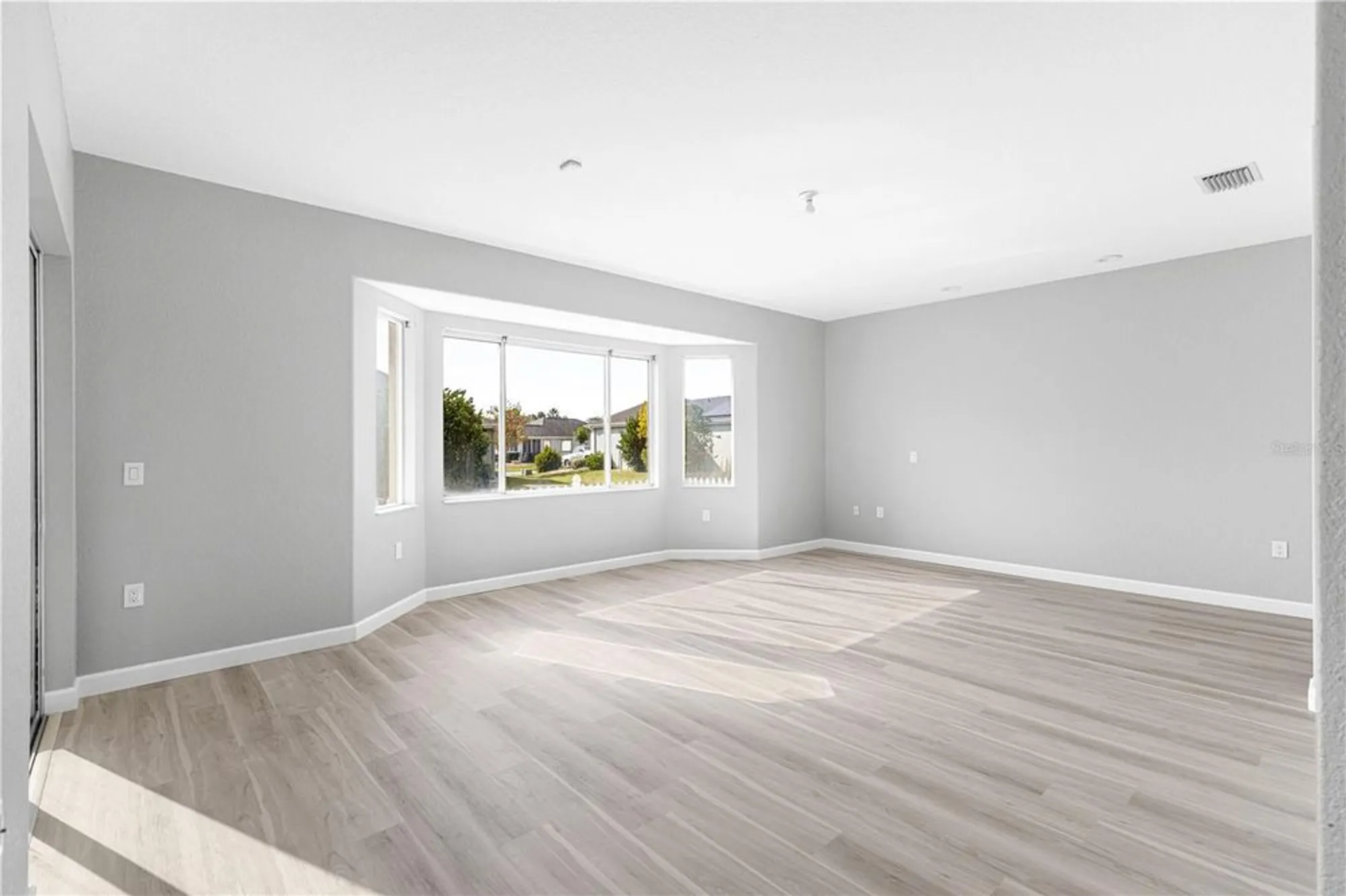 Property Slideshow image 18 of 62 | 9105 se 125th loop, Summerfield, FL, 34491