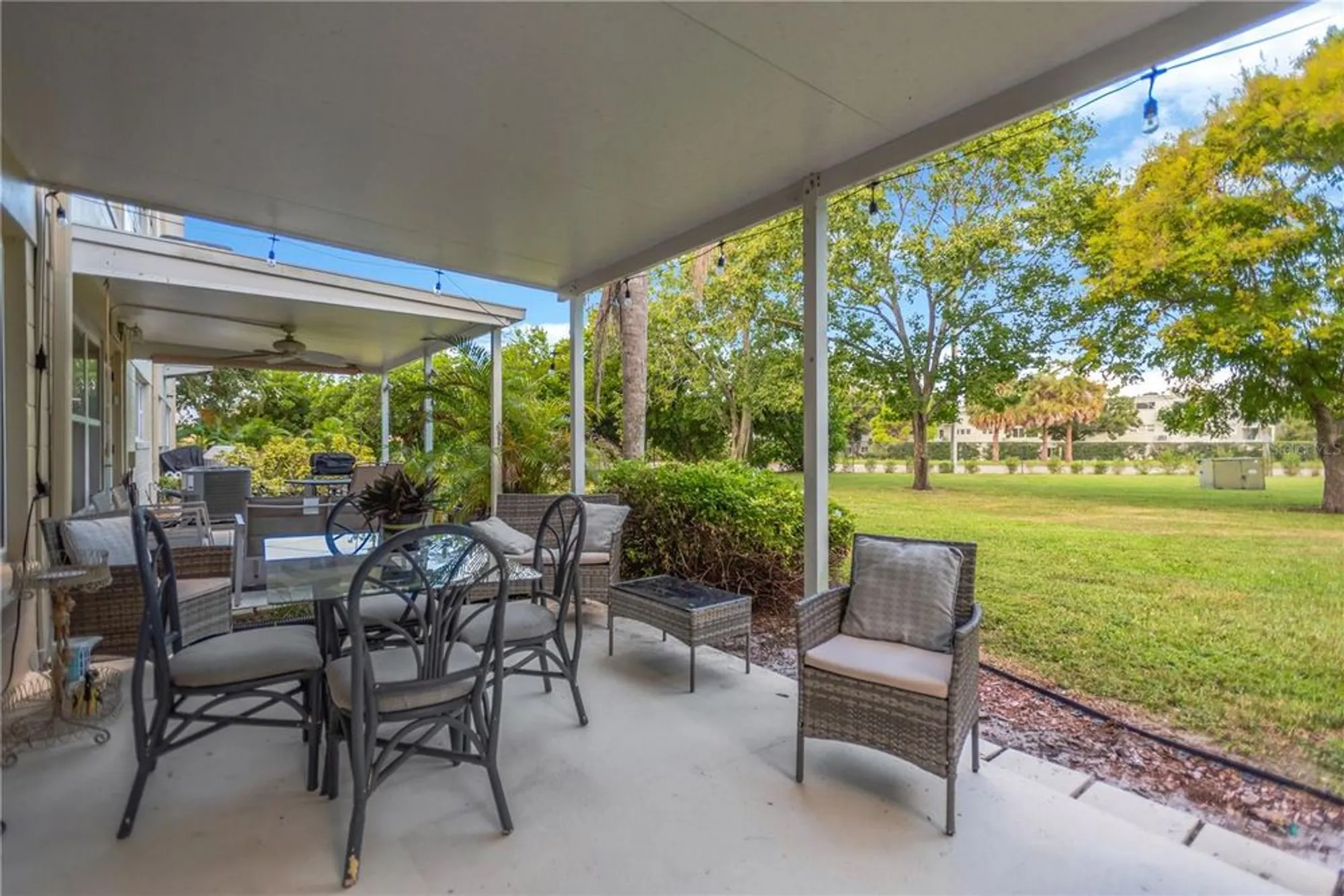 Property Slideshow image 21 of 32 | 2350 haitian dr apt 6, Clearwater, FL, 33763