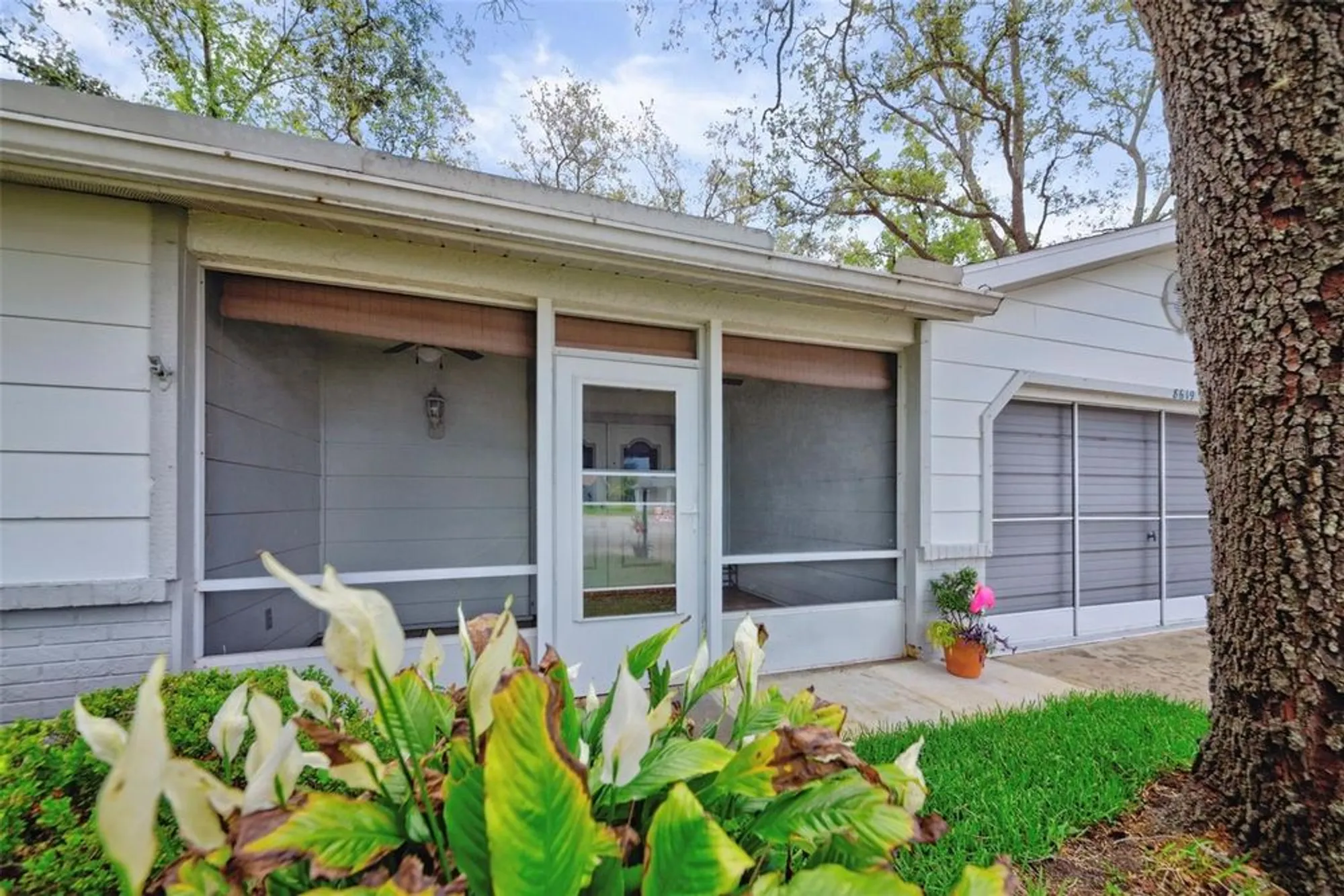 Property Slideshow image 4 of 30 | 8619 gold pine dr, Port Richey, FL, 34668