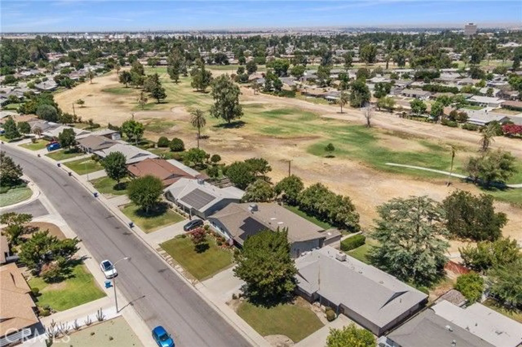 Property Slideshow image 48 of 48 | 704 river oaks dr, Bakersfield, CA, 93309