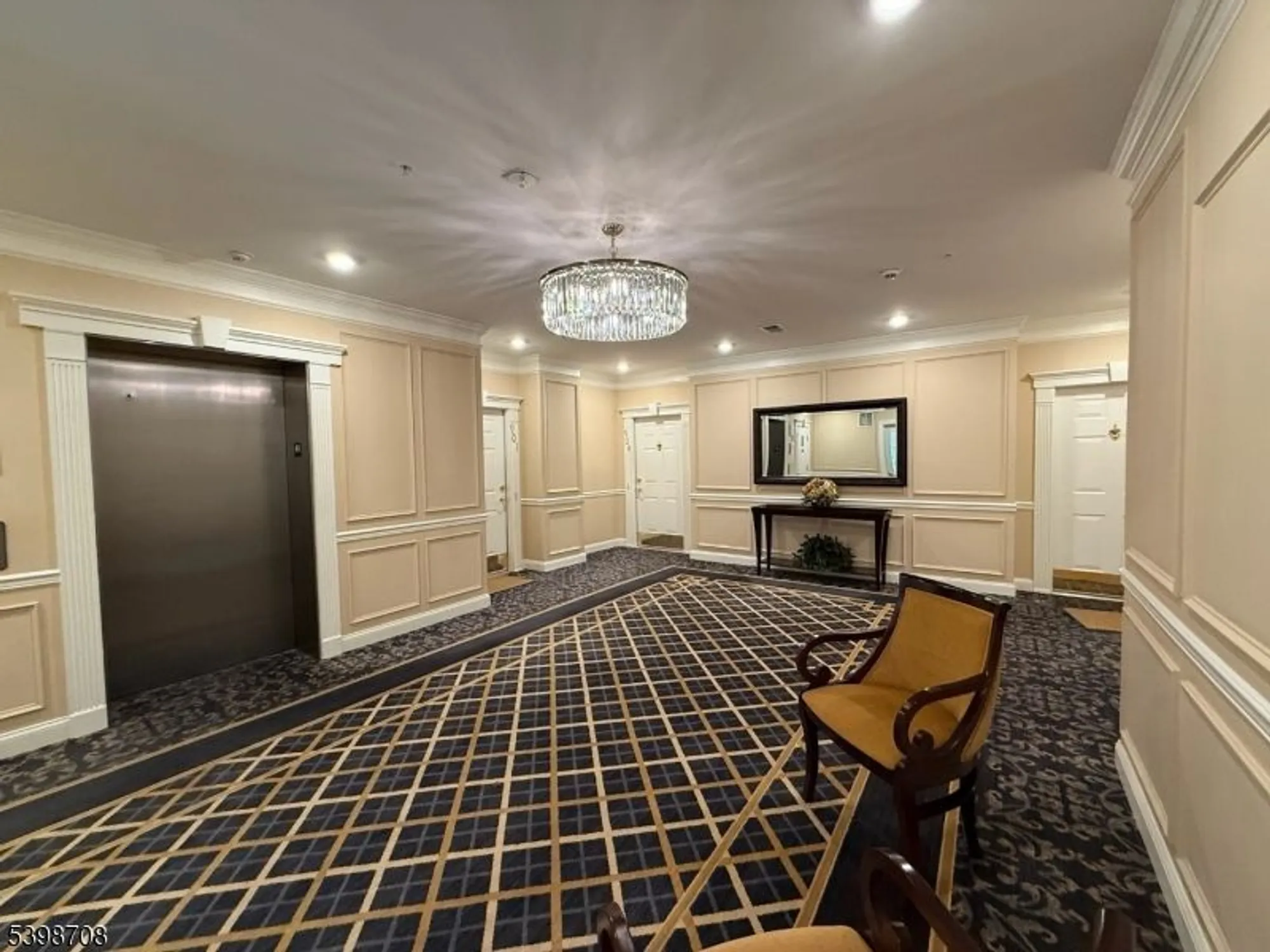 Property Slideshow image 31 of 35 | 911 holly ln # 11, Cedar Grove, NJ, 07009
