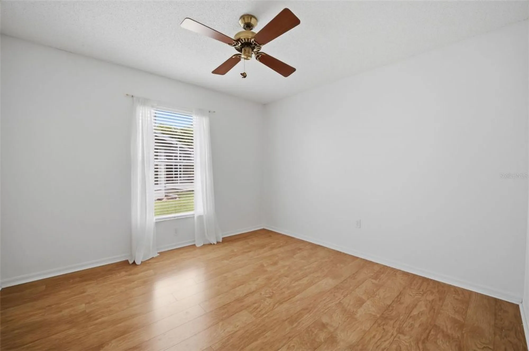 Property Slideshow image 22 of 59 | 1228 ashbourne cir, Trinity, FL, 34655